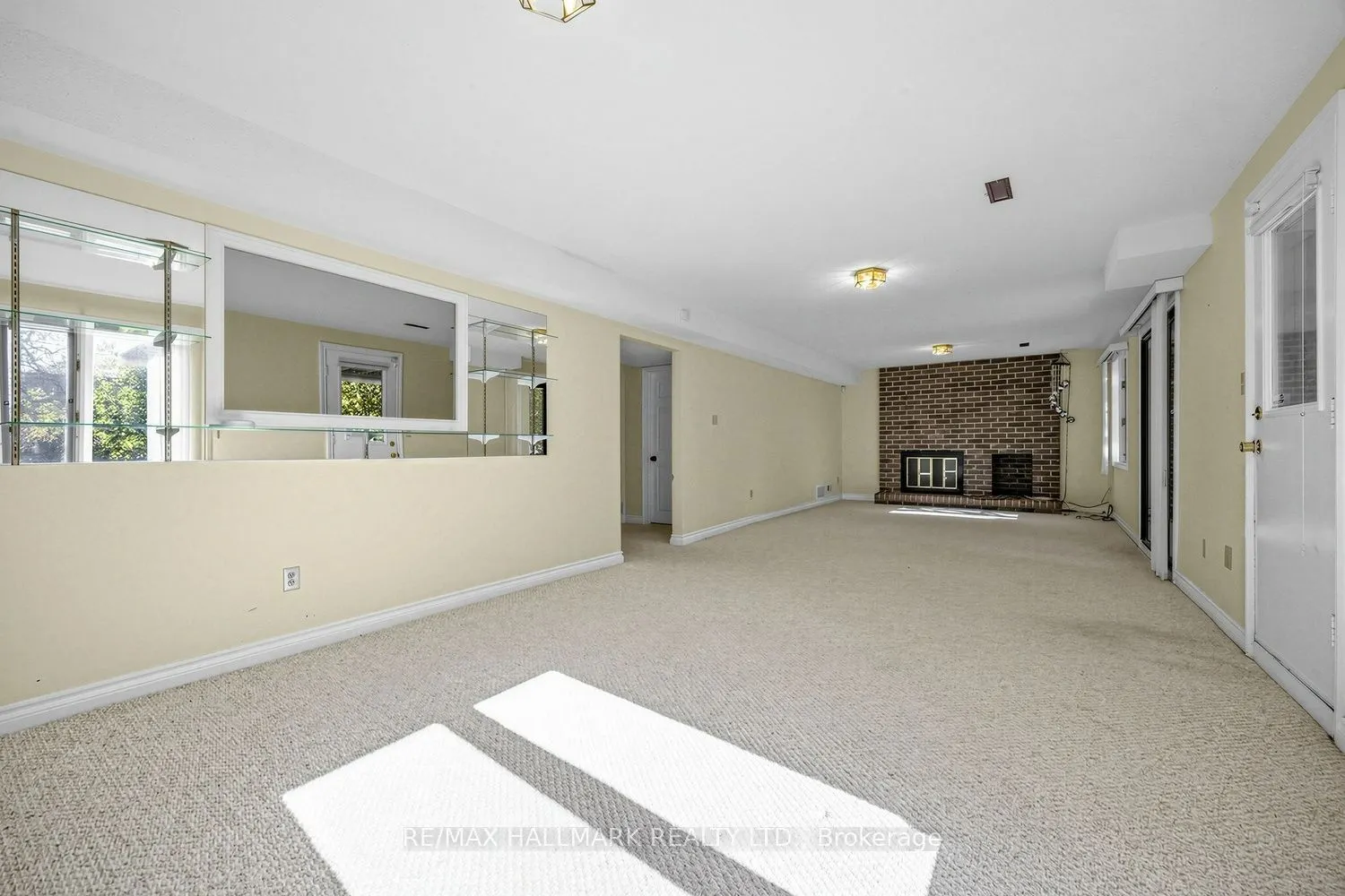 25 Cygnus Drive