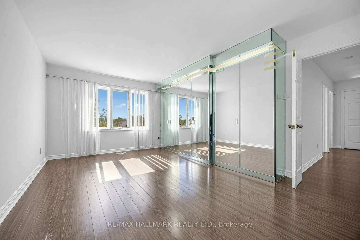 25 Cygnus Drive