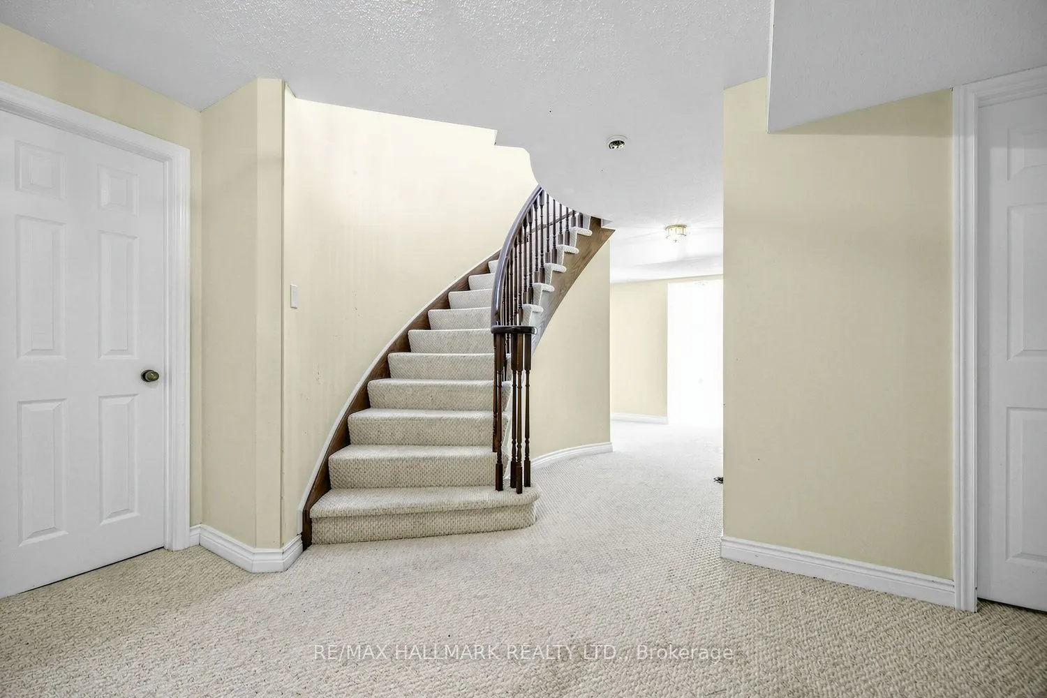 25 Cygnus Drive