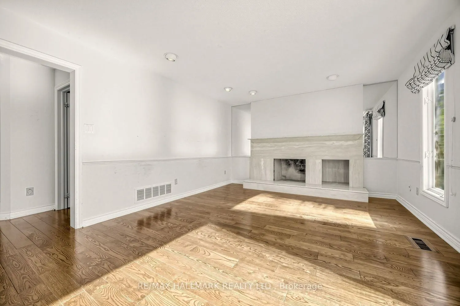 25 Cygnus Drive