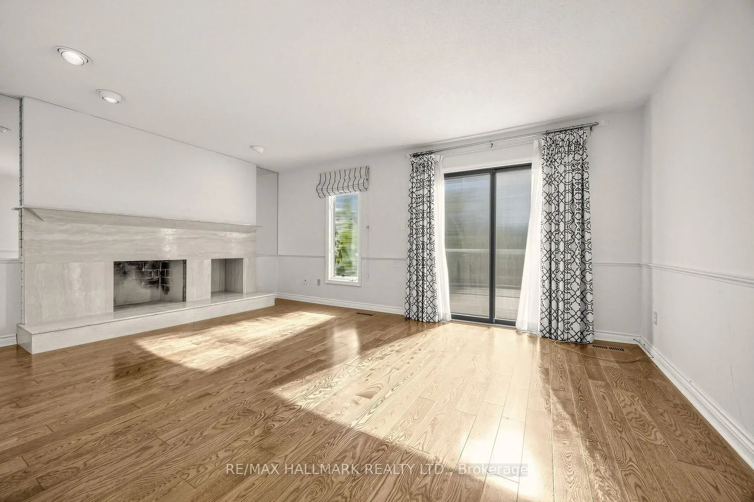 25 Cygnus Drive