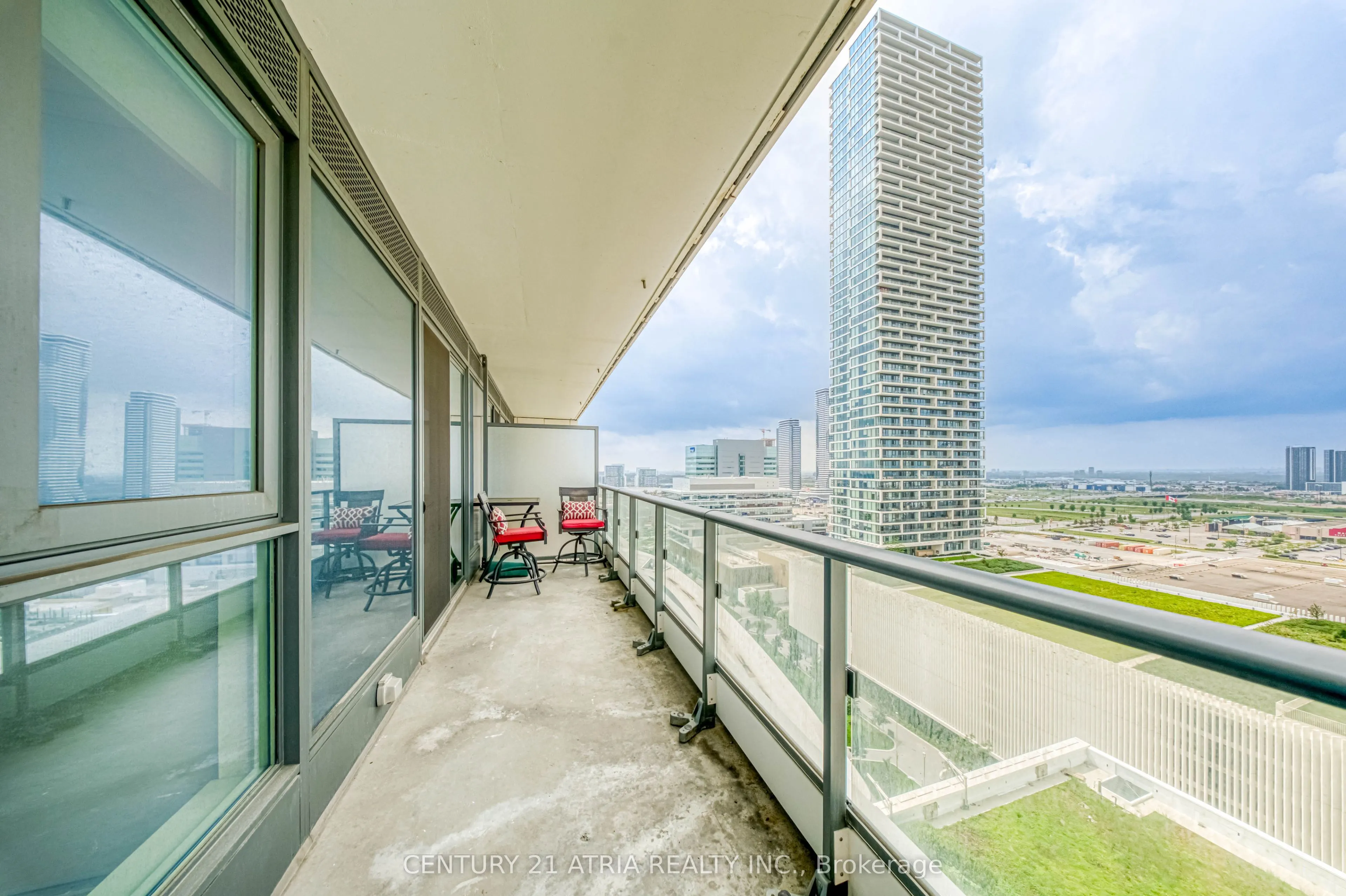 950 Portage Parkway #1811