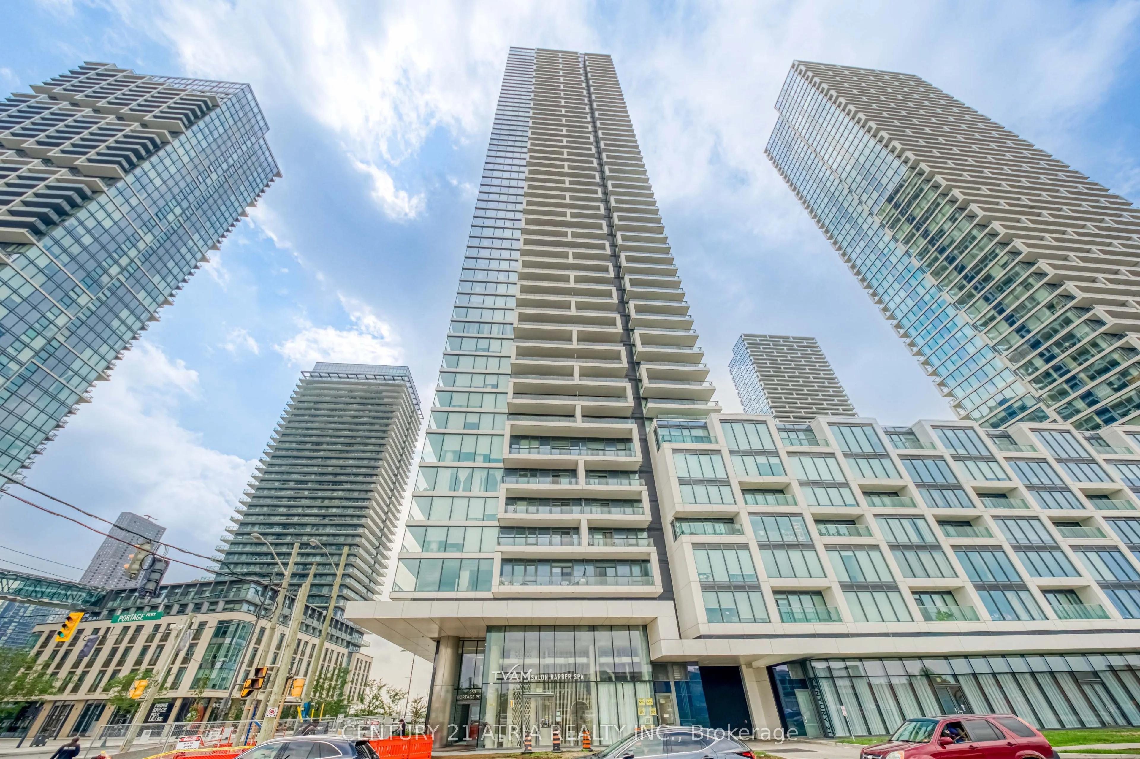 950 Portage Parkway #1811