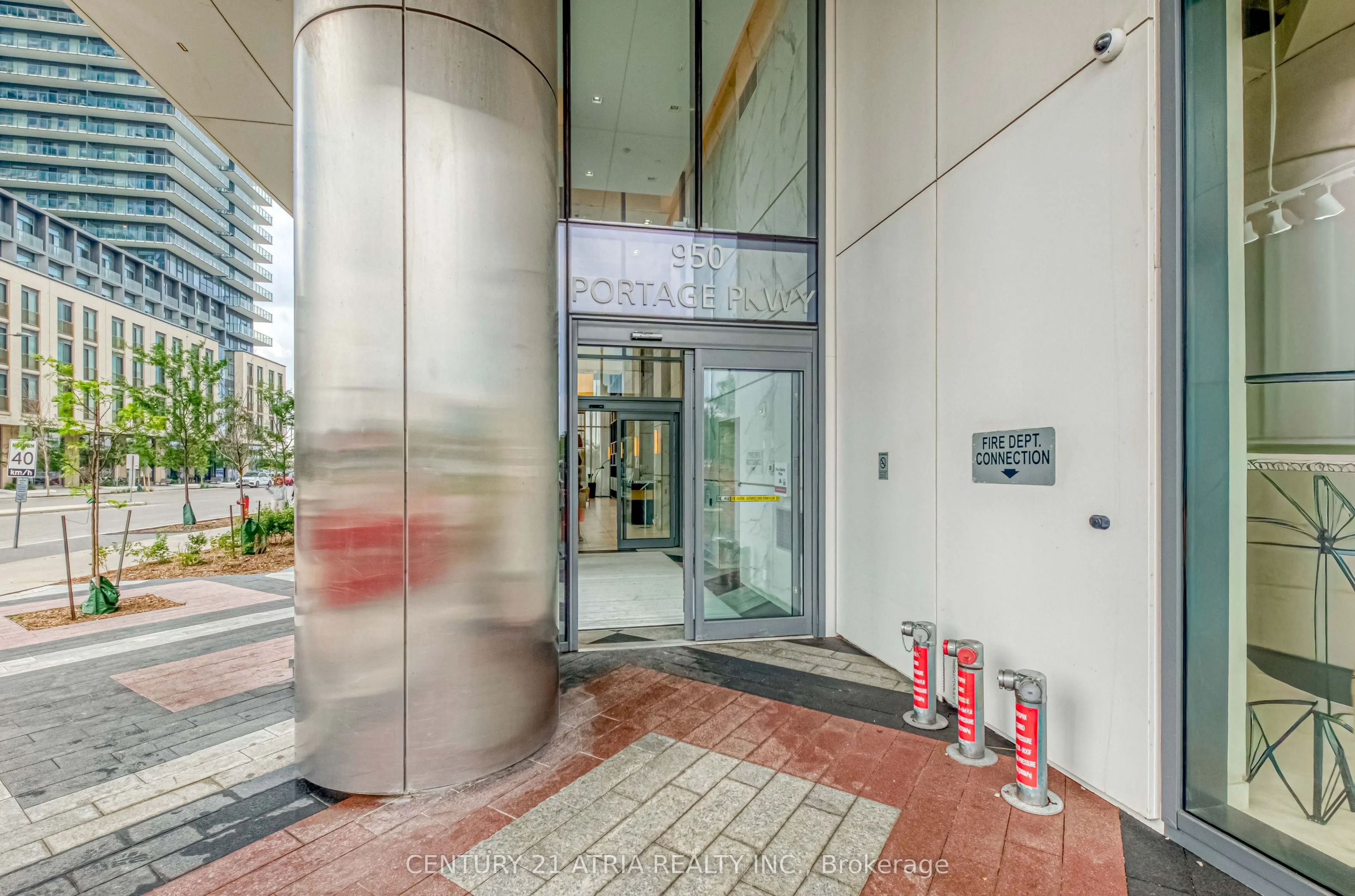950 Portage Parkway #1811