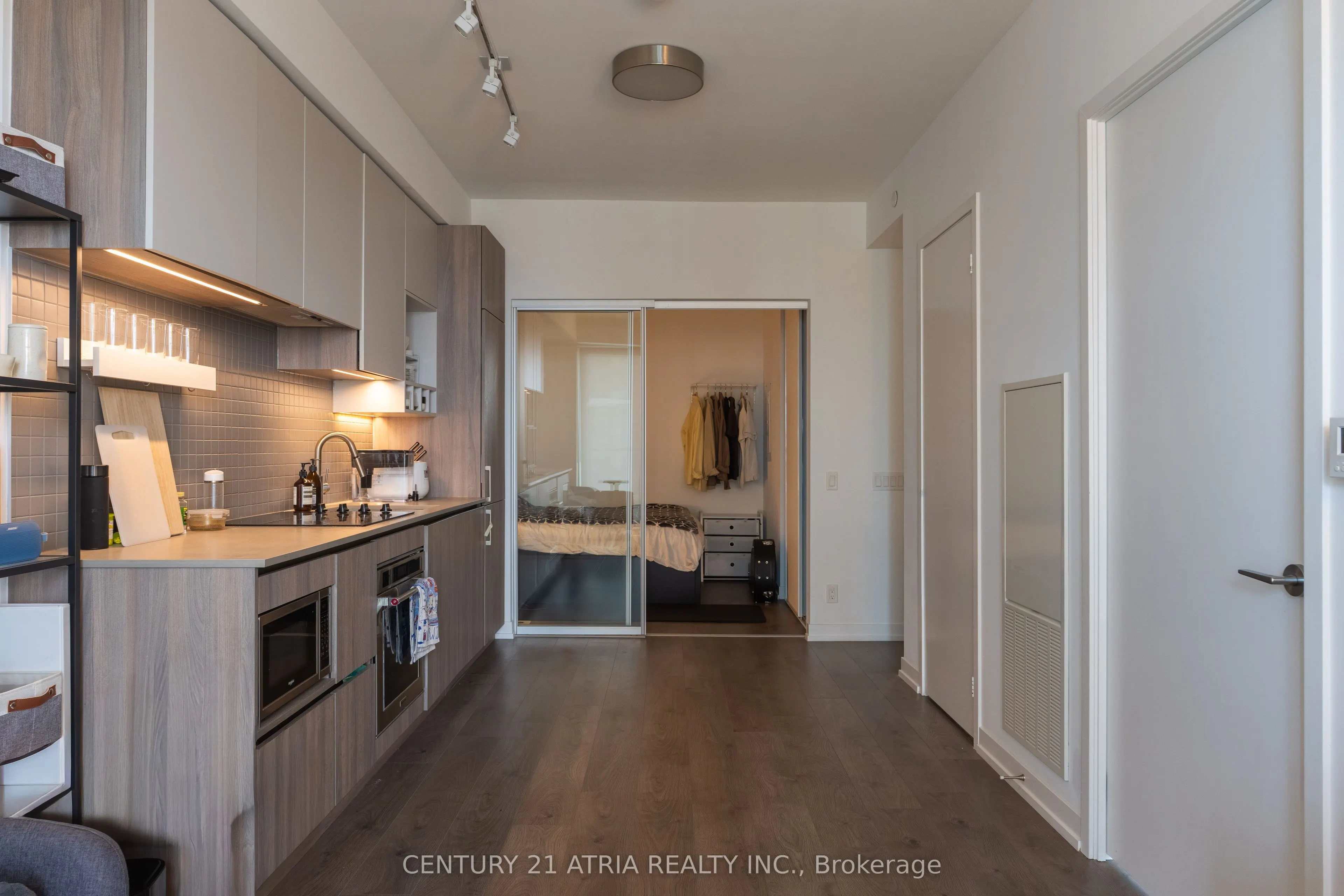 950 Portage Parkway #2803