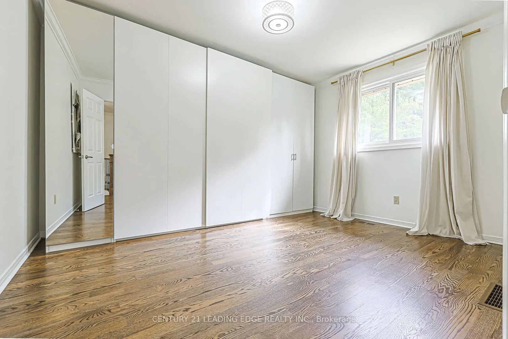 21 McQuaid Court