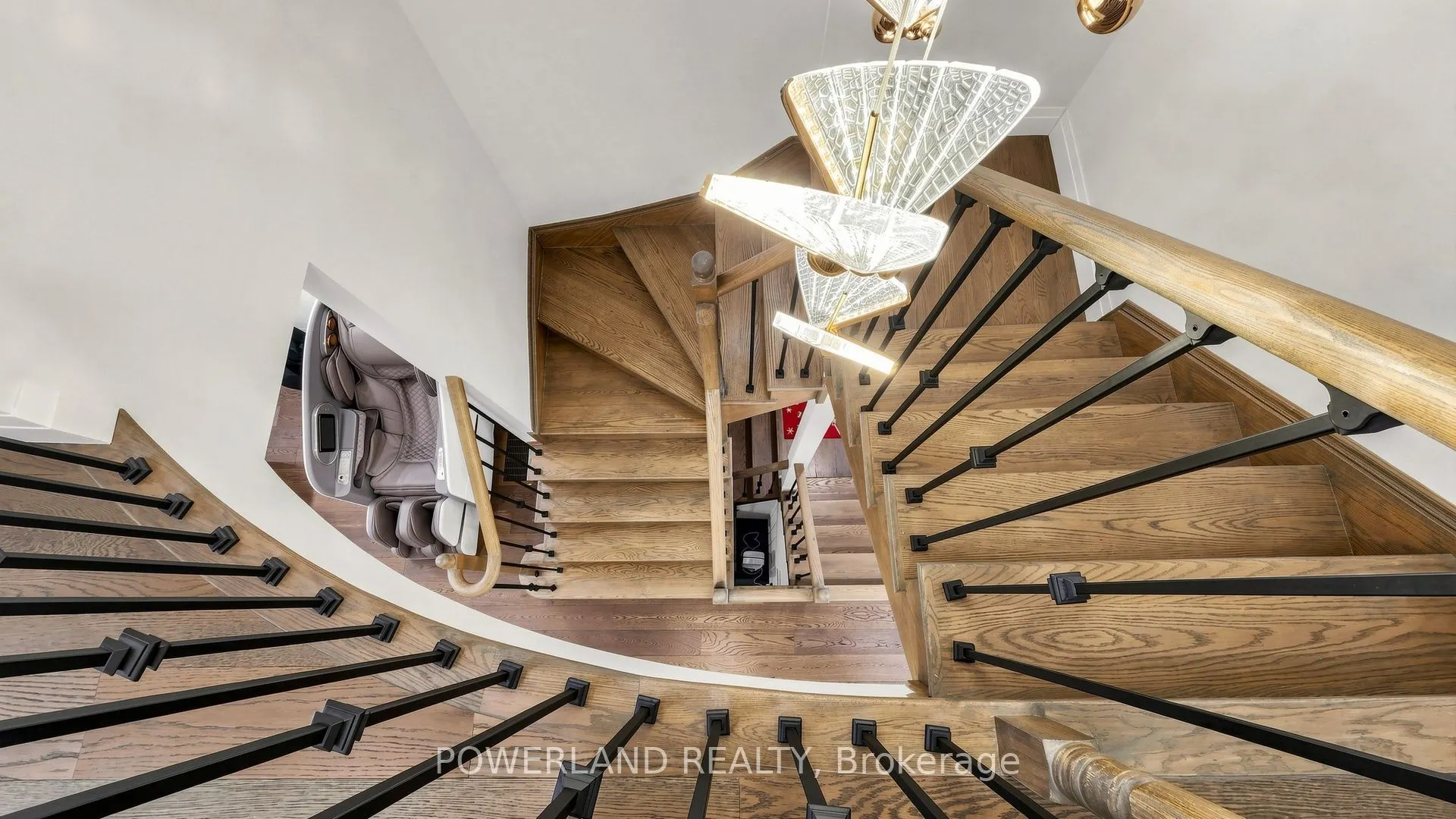 259 Dundas Way