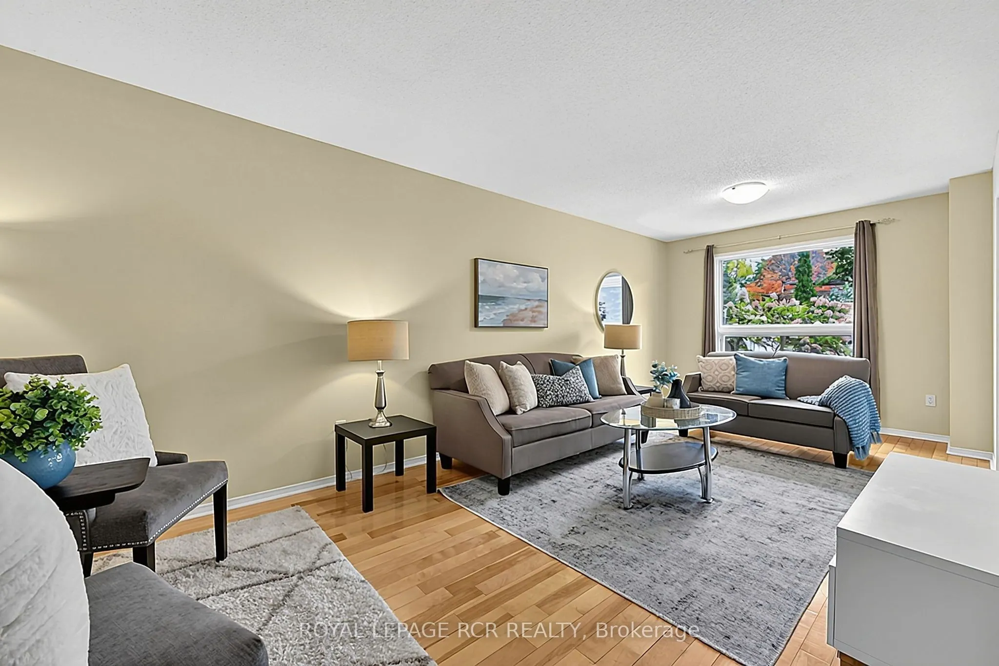 56 Oakridge Court