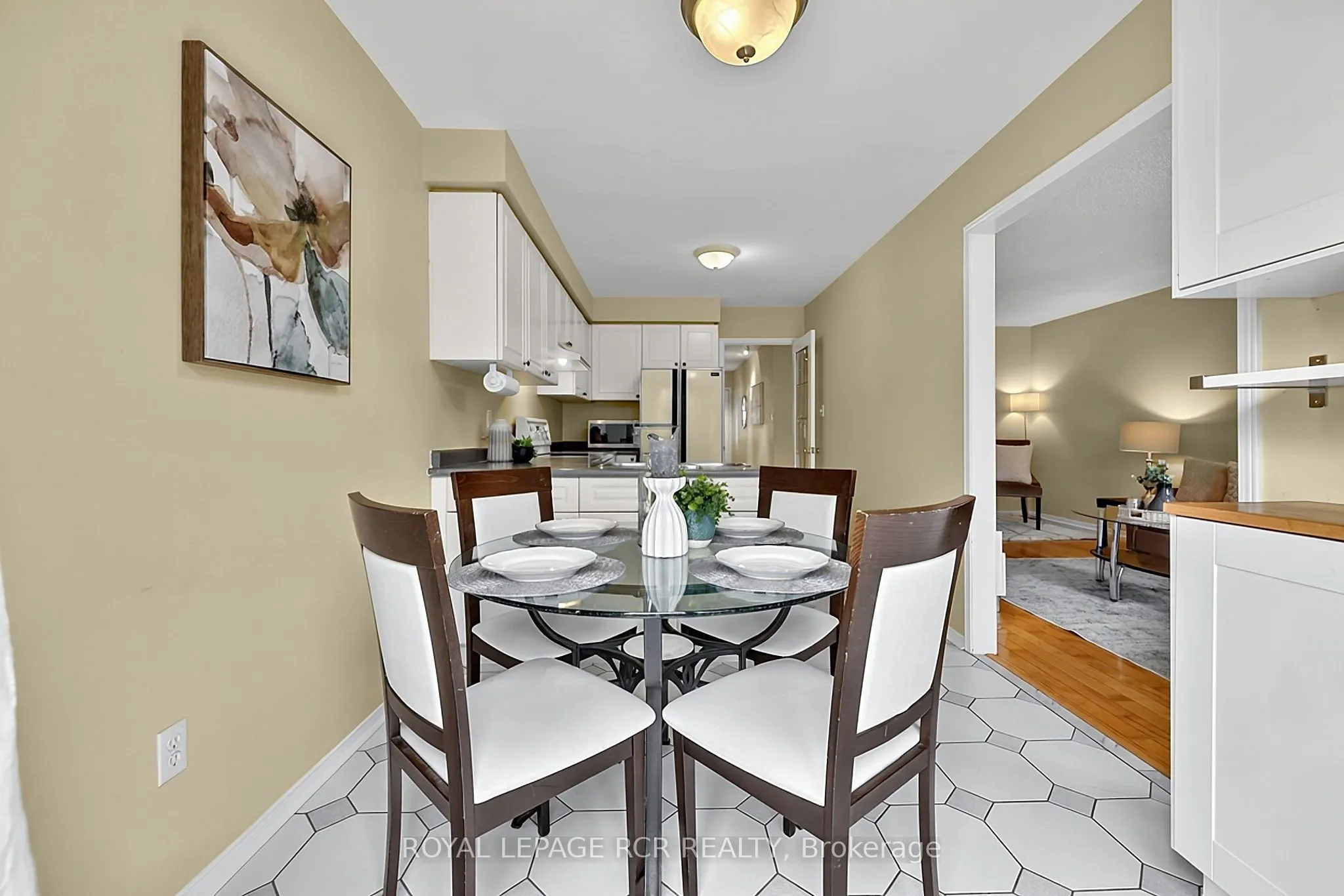 56 Oakridge Court