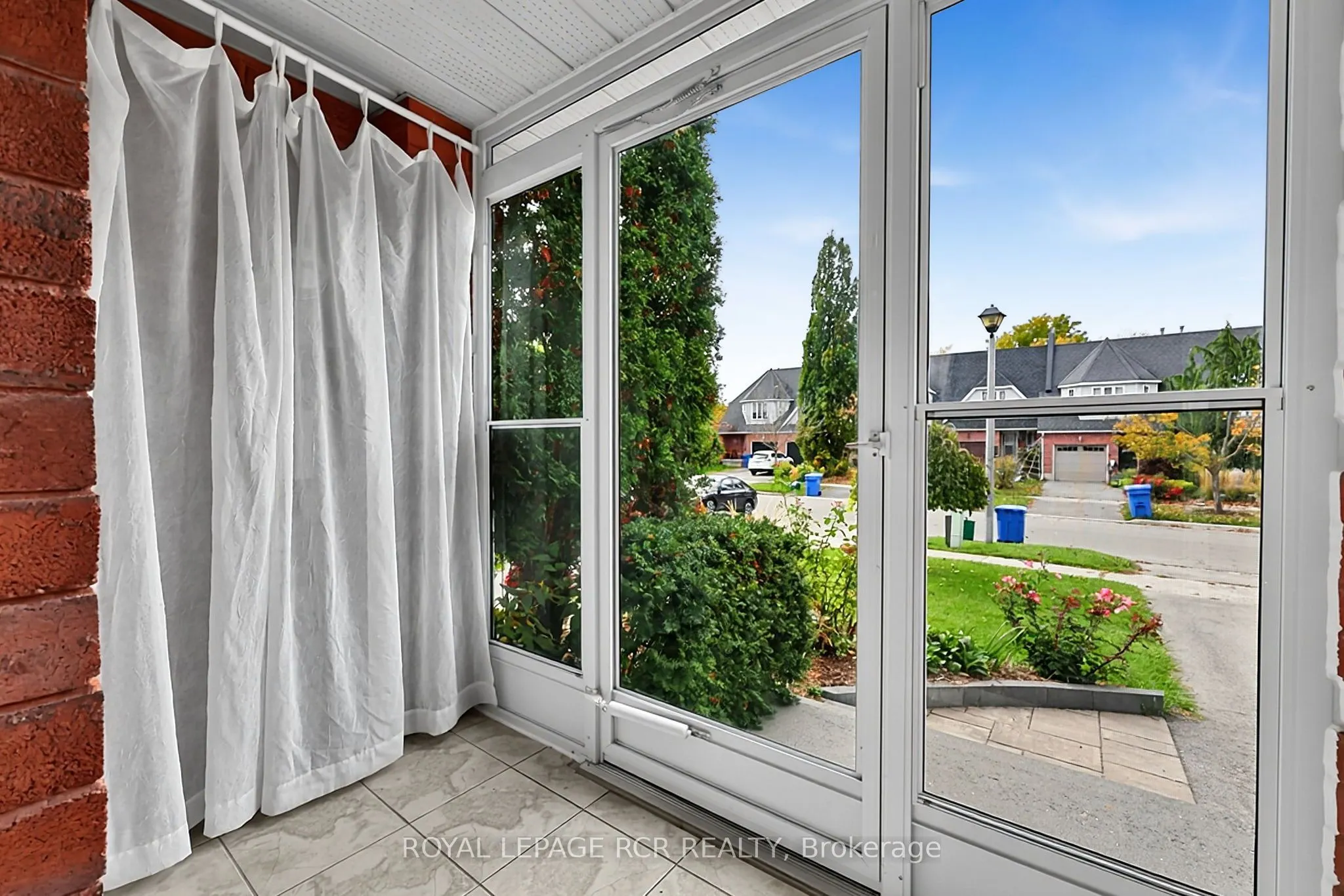 56 Oakridge Court