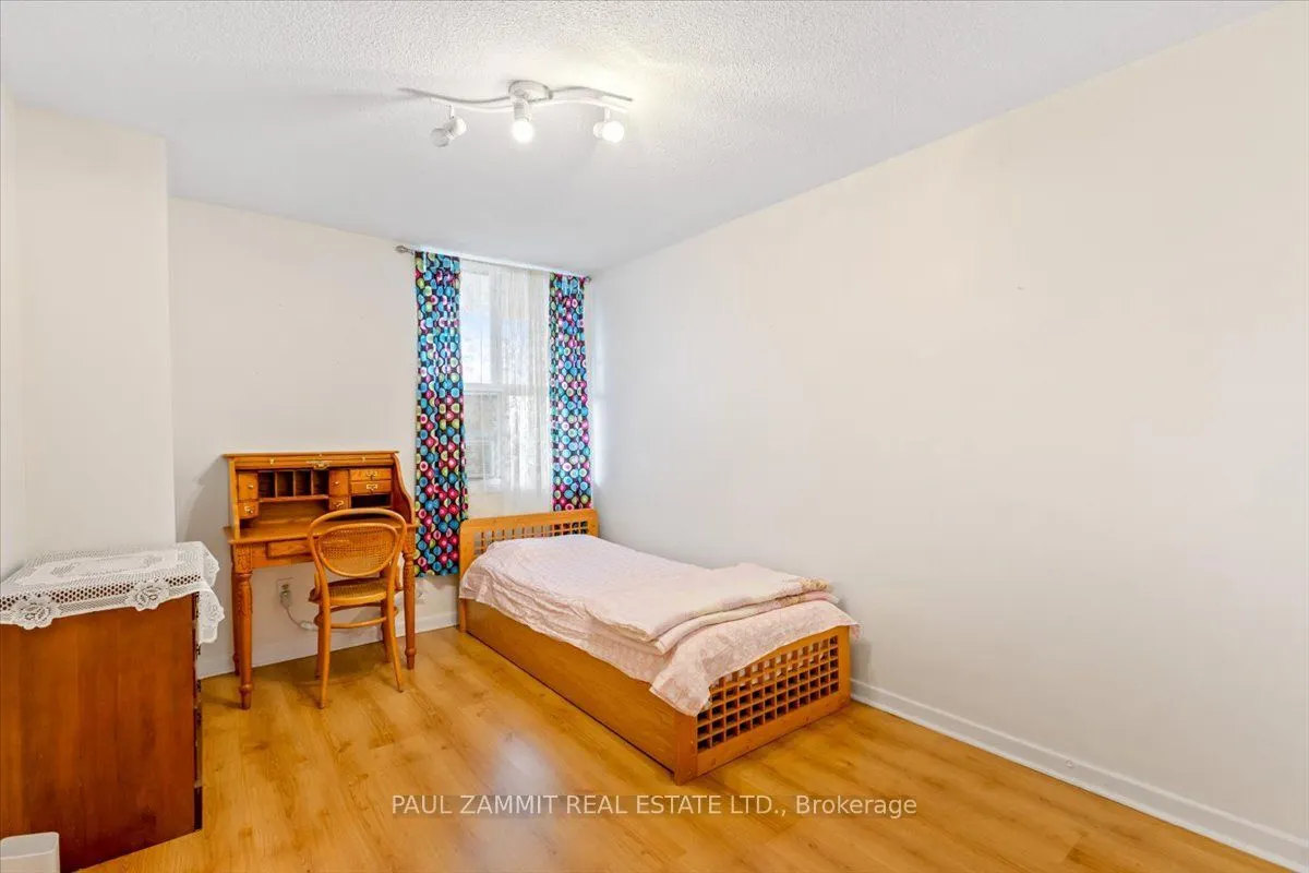 80 Inverlochy Boulevard #1008