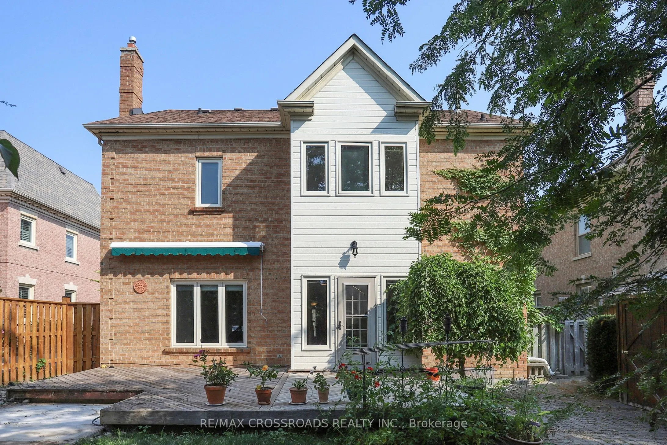 63 Baynards Lane