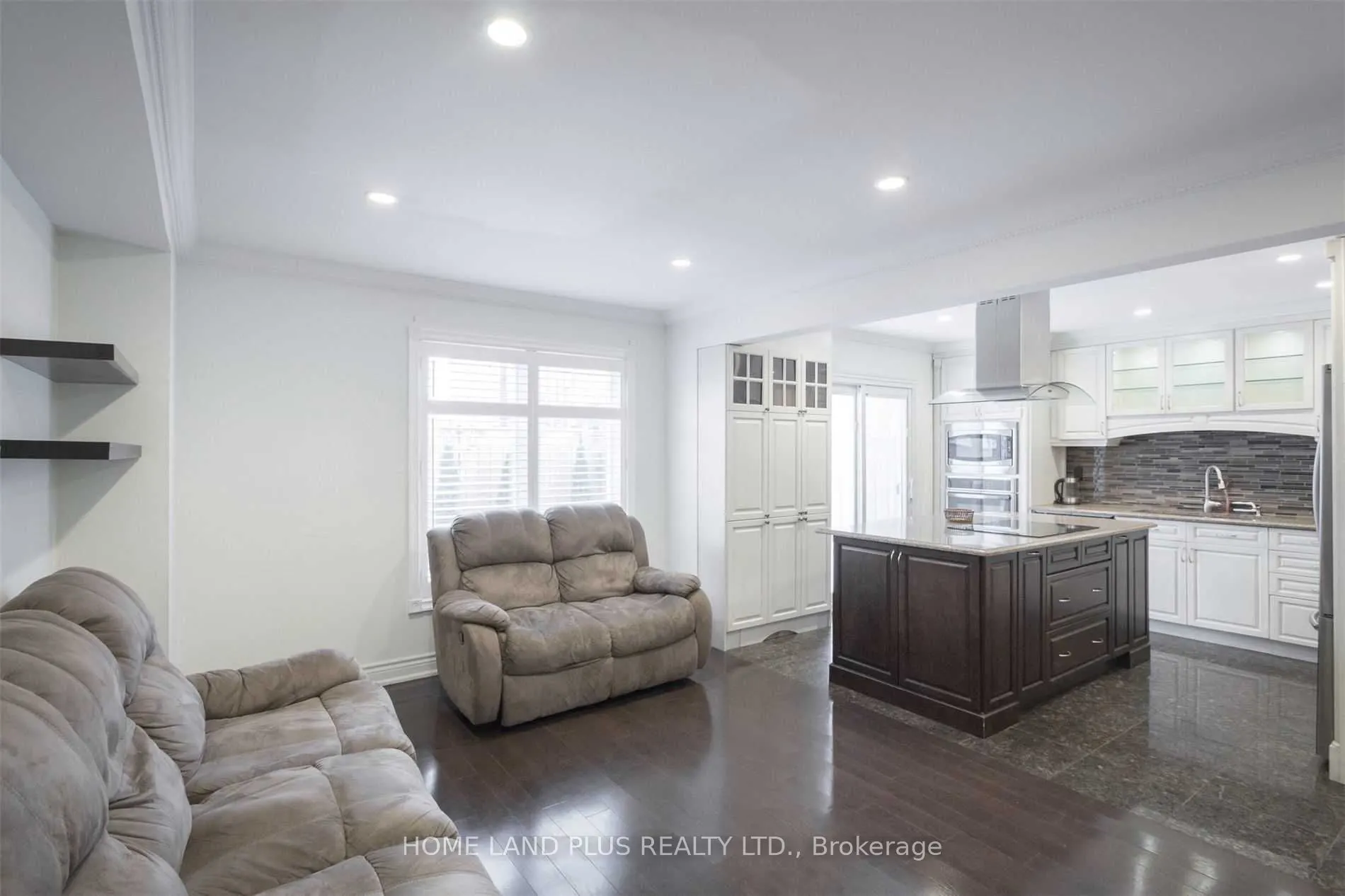31 Nightstar Drive