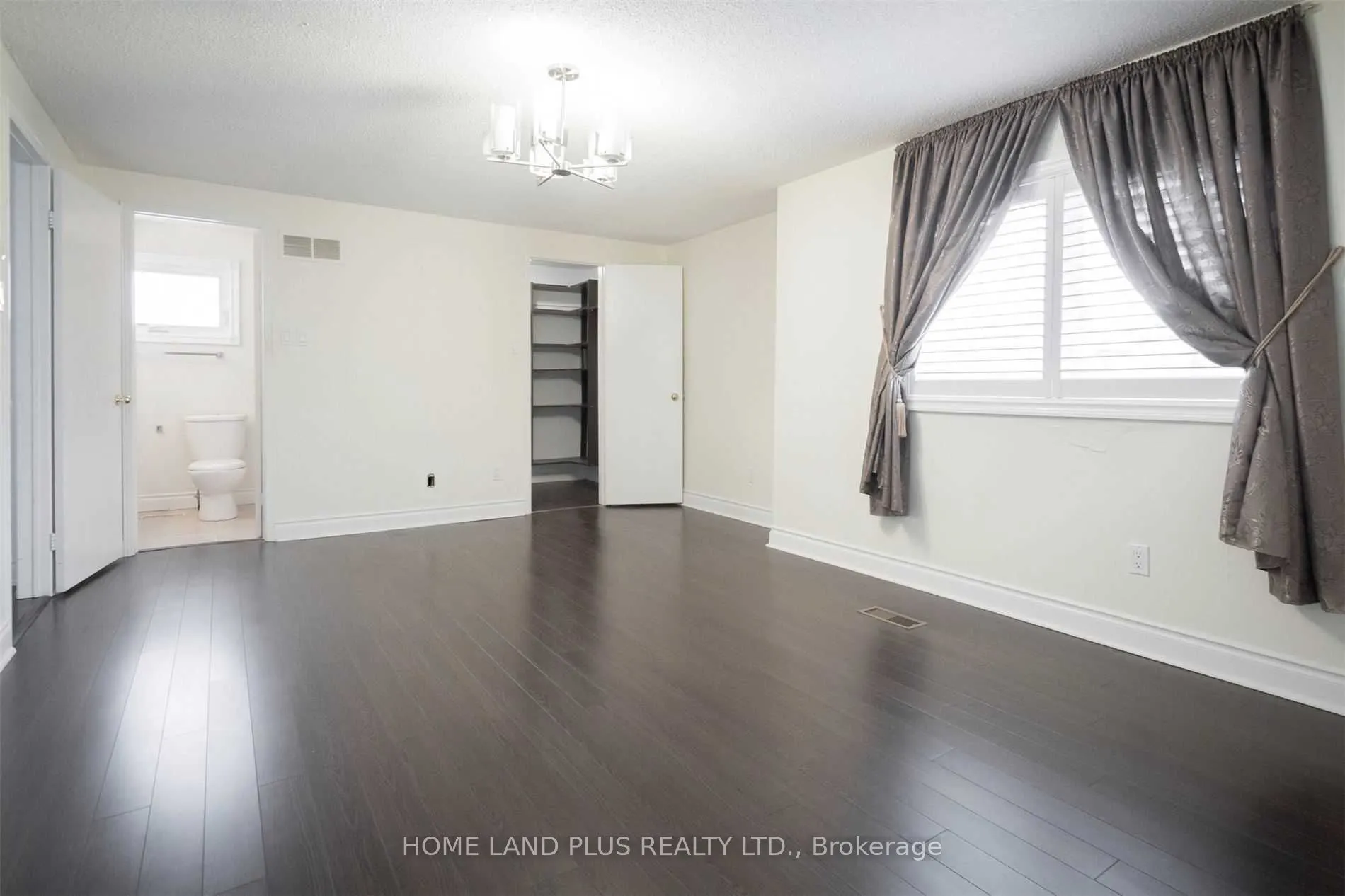 31 Nightstar Drive