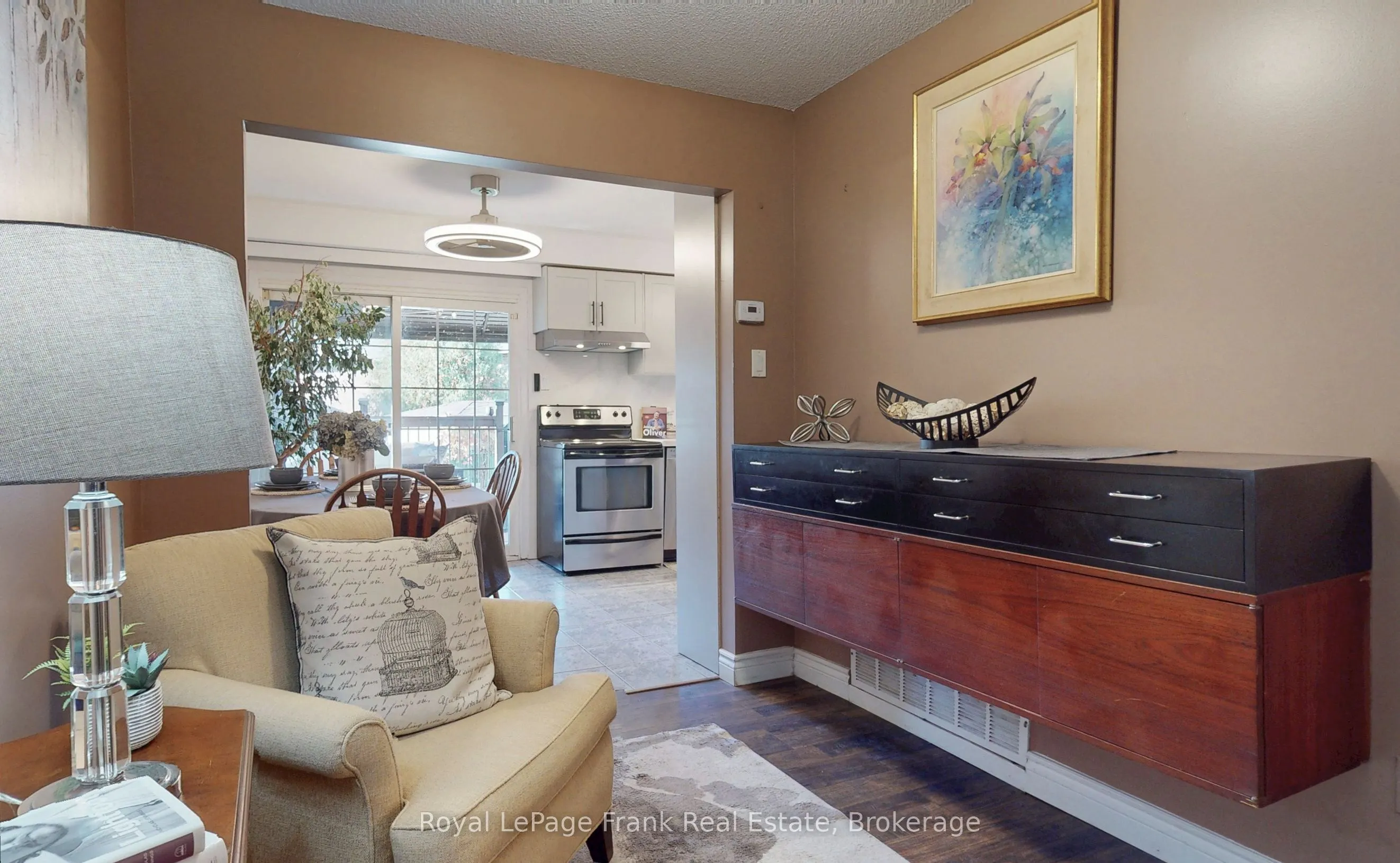 22 Peachtree Place