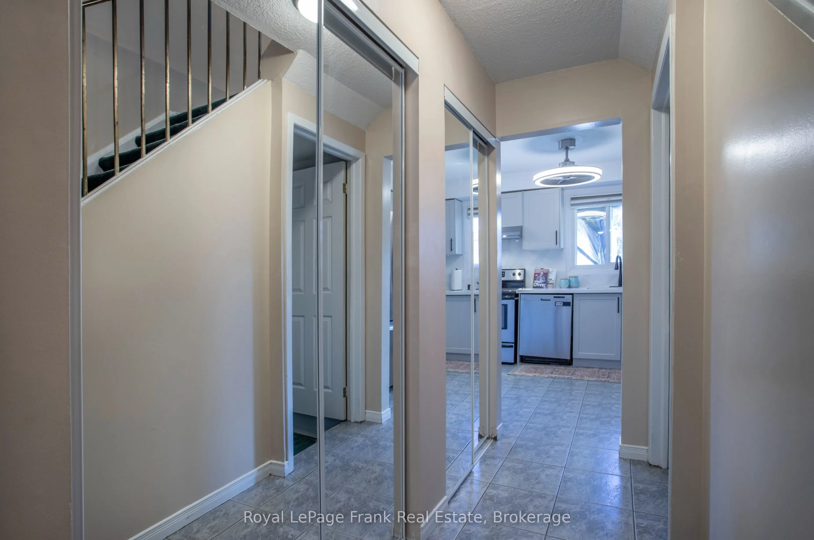 22 Peachtree Place