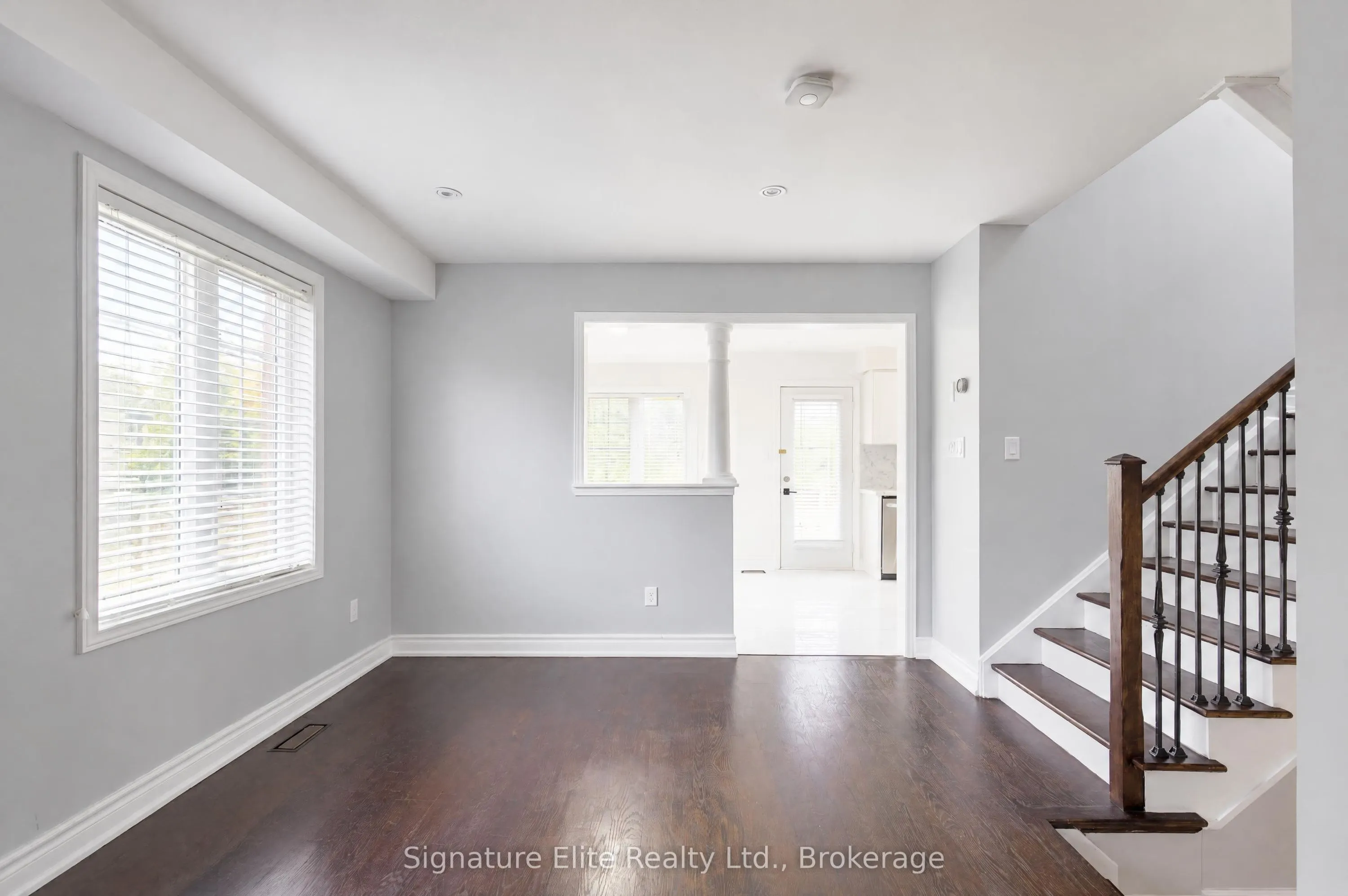 10 Ida Jane Grove