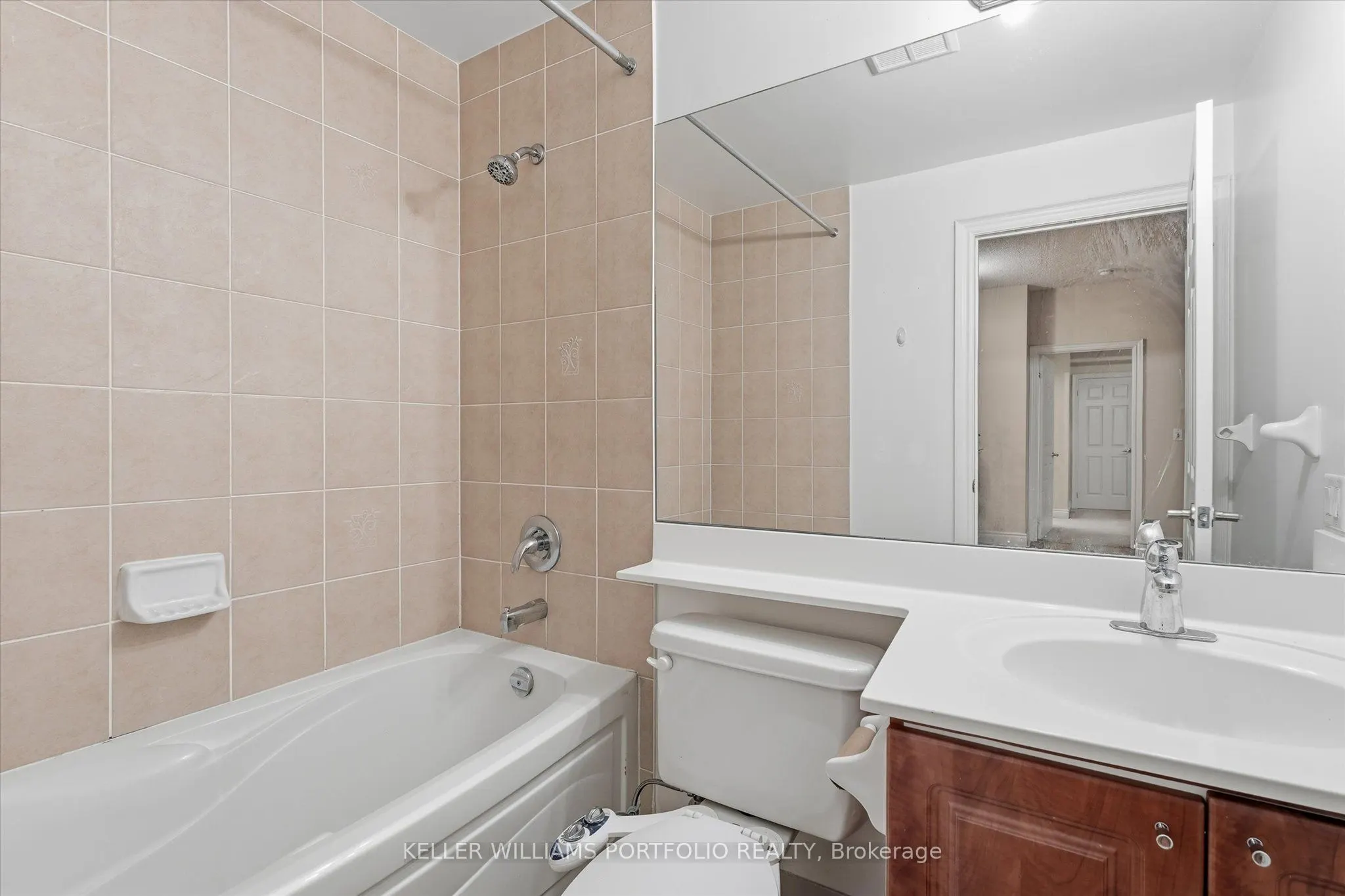 33 Cox Boulevard #133