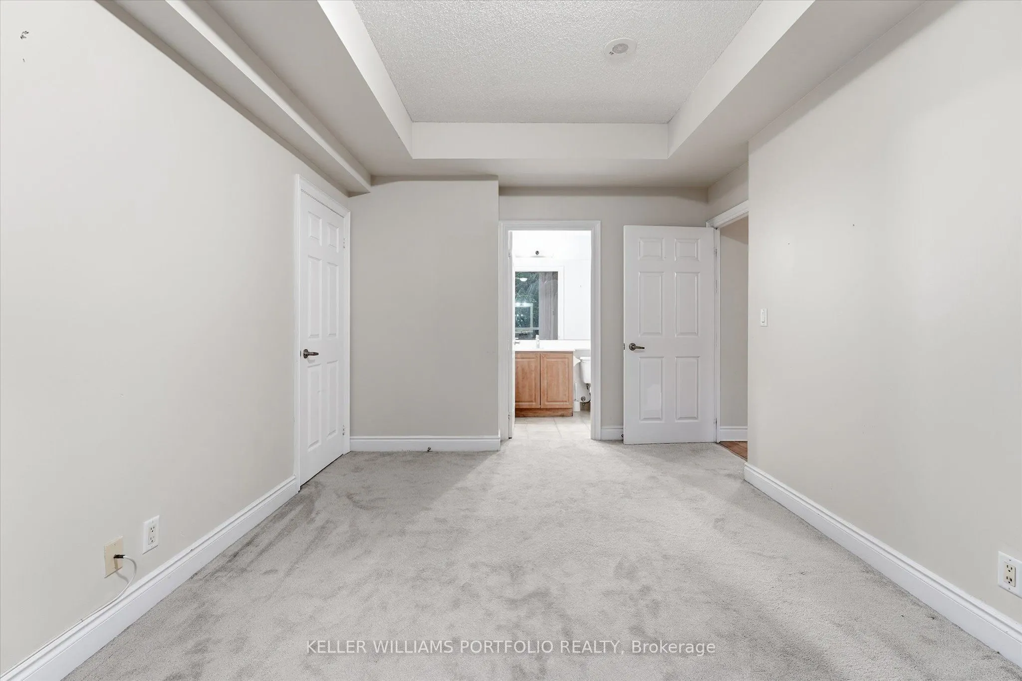 33 Cox Boulevard #133