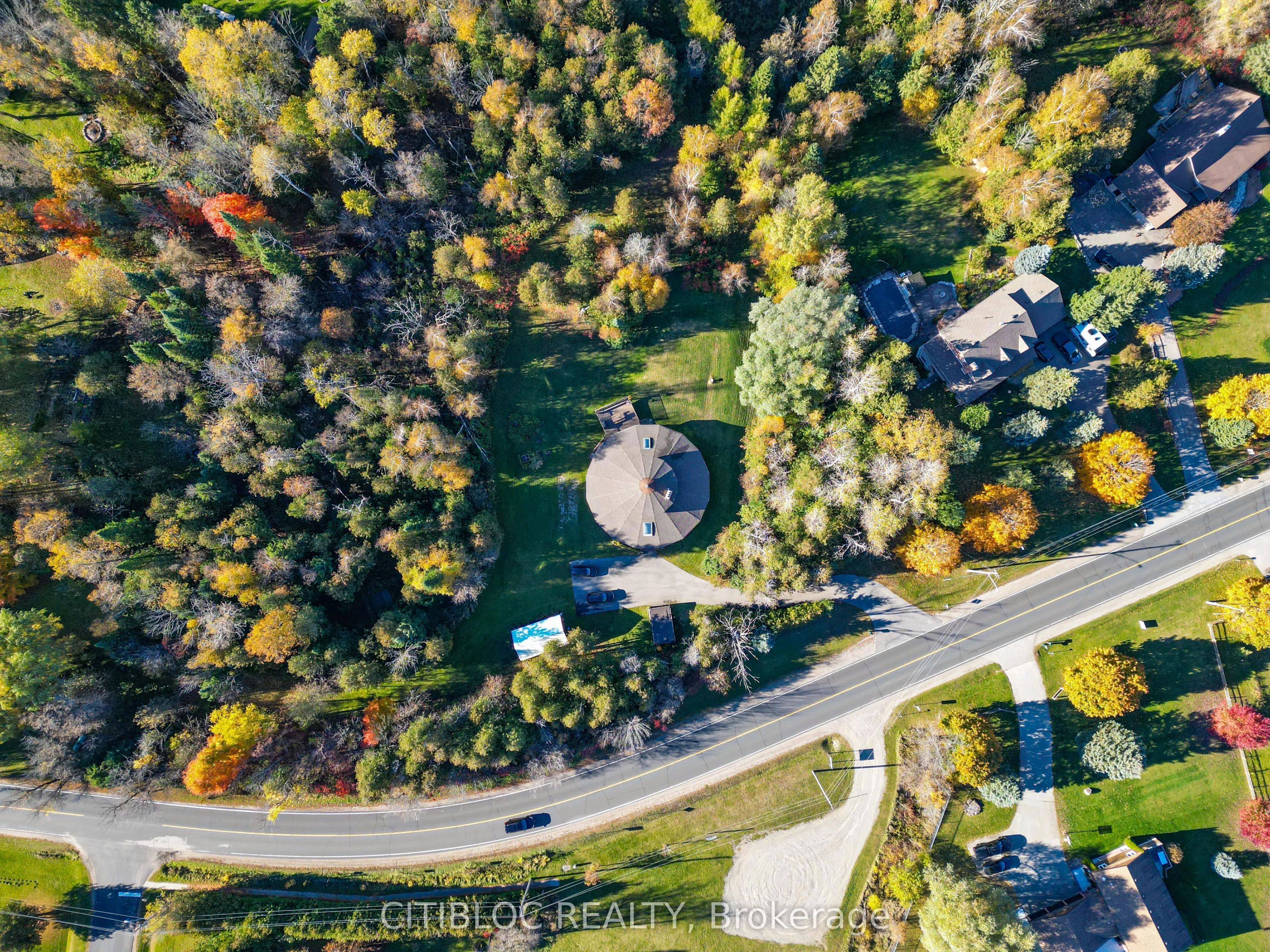 9394 County Rd 1 Road