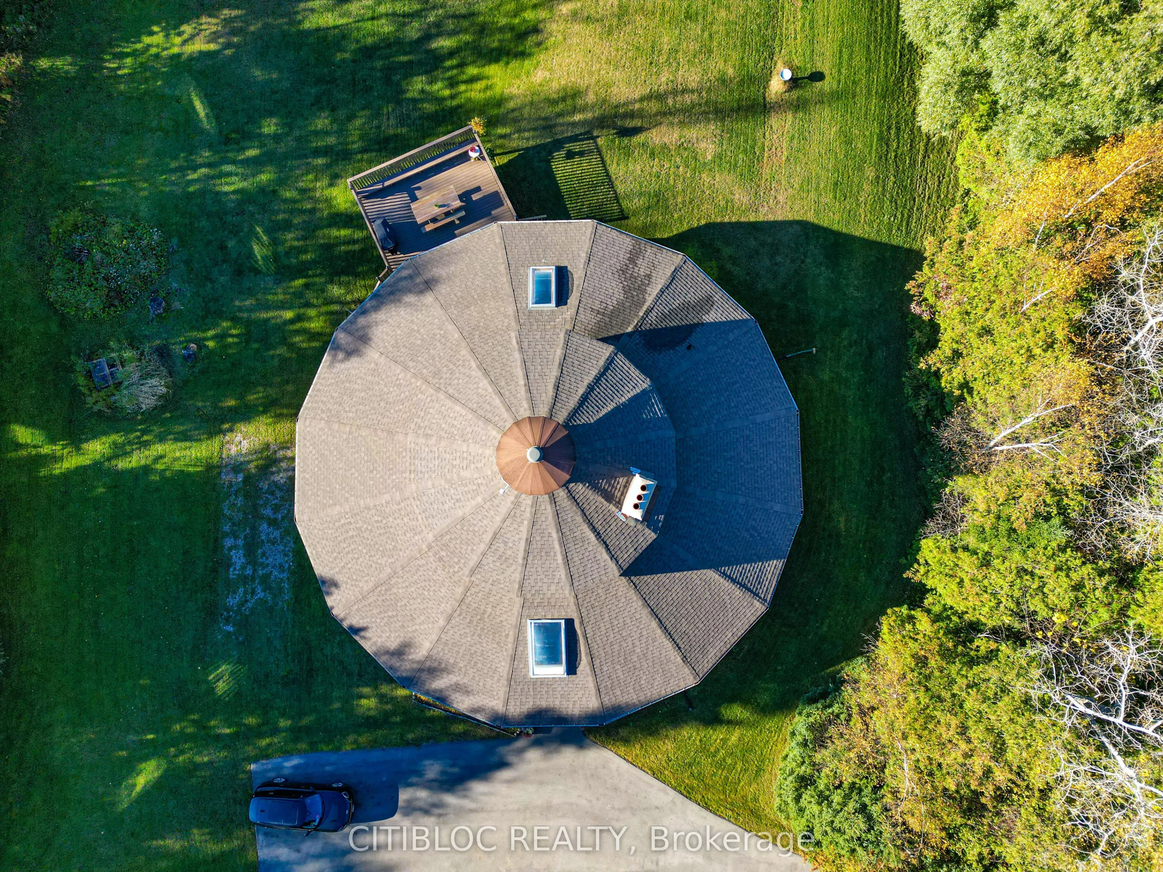 9394 County Rd 1 Road