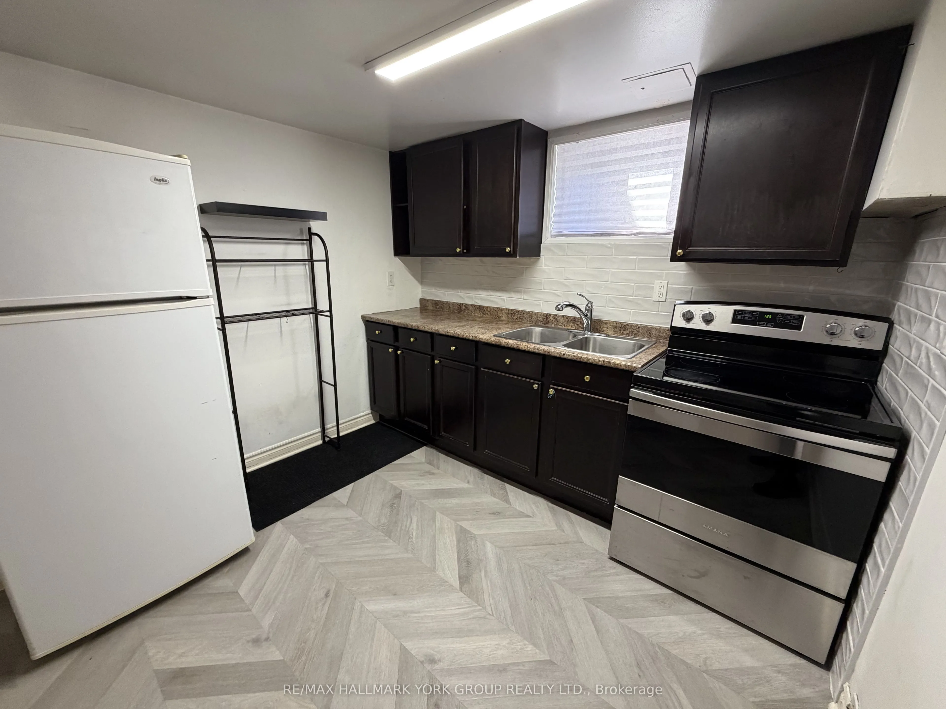 47 Longford Drive #Lower