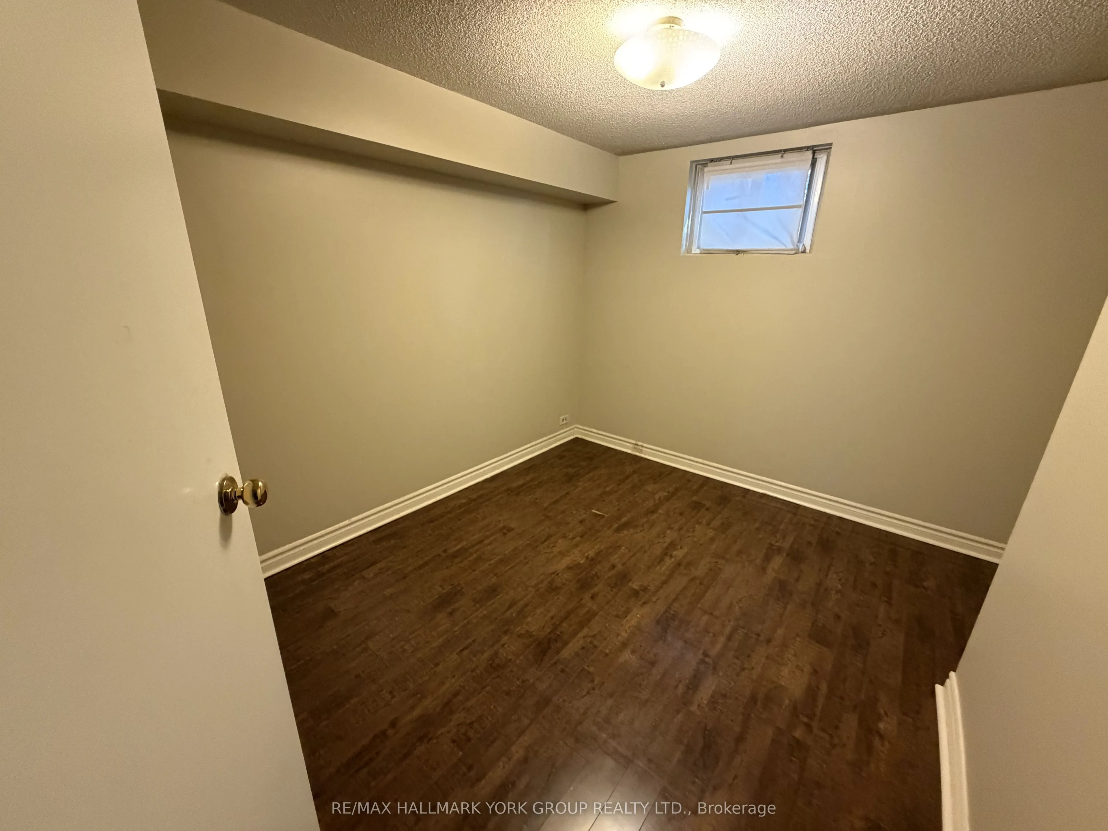 47 Longford Drive #Lower