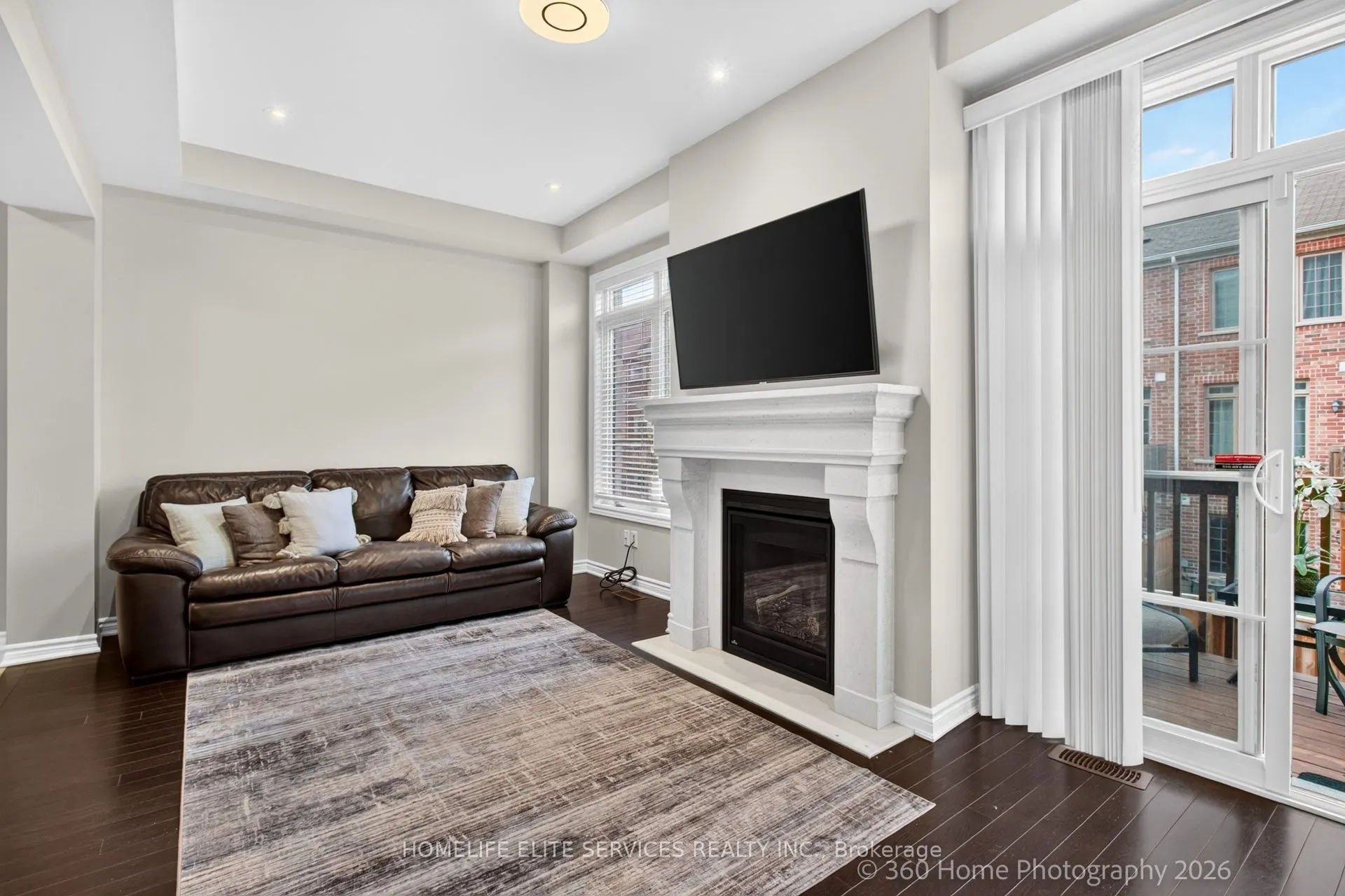 70 Farooq Boulevard
