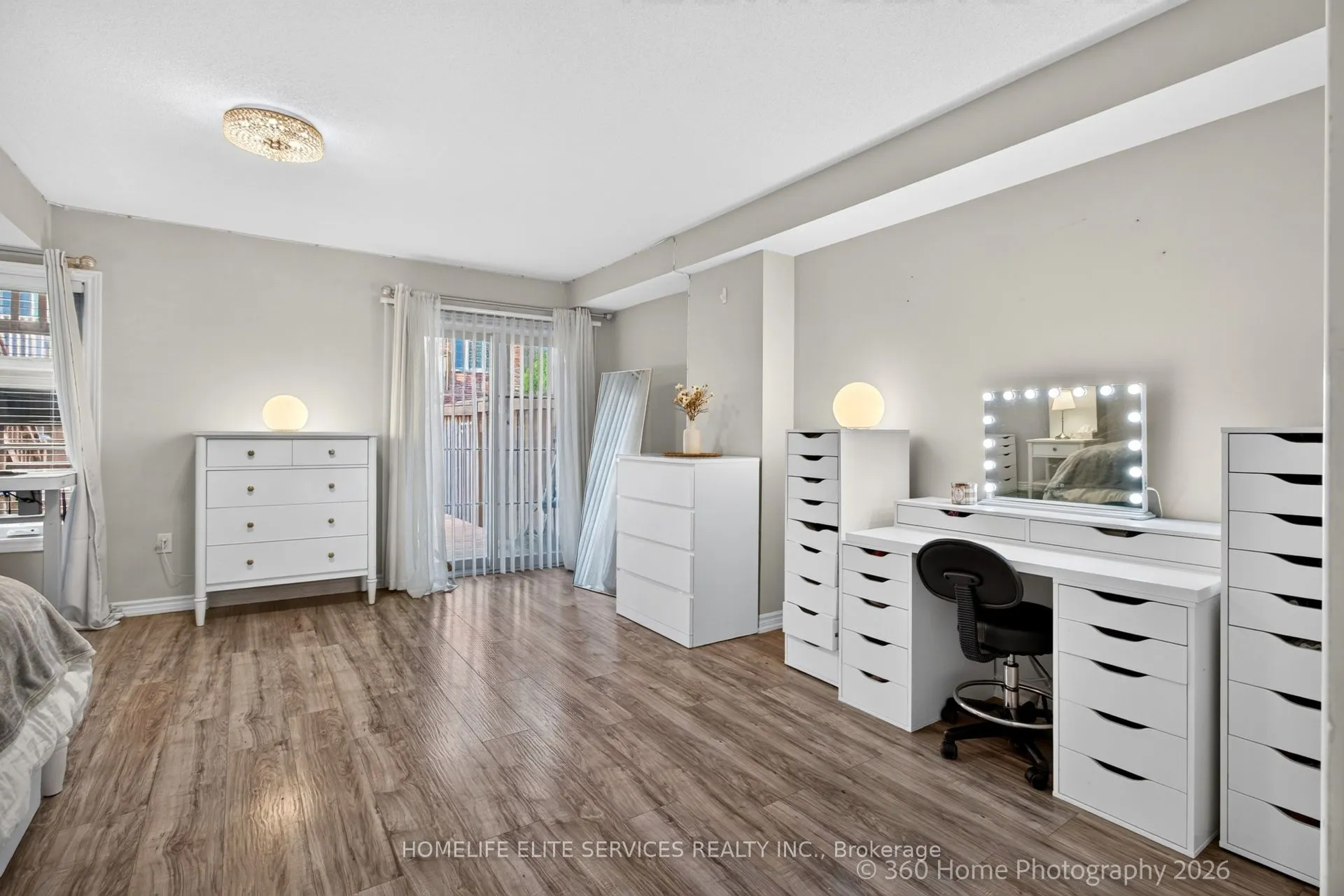 70 Farooq Boulevard