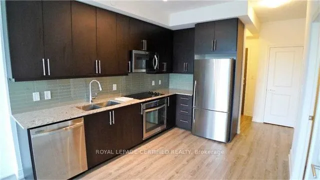 9608 Yonge Street #701