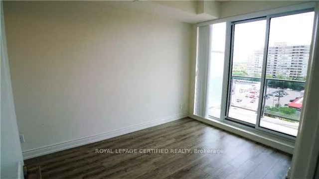 9608 Yonge Street #701