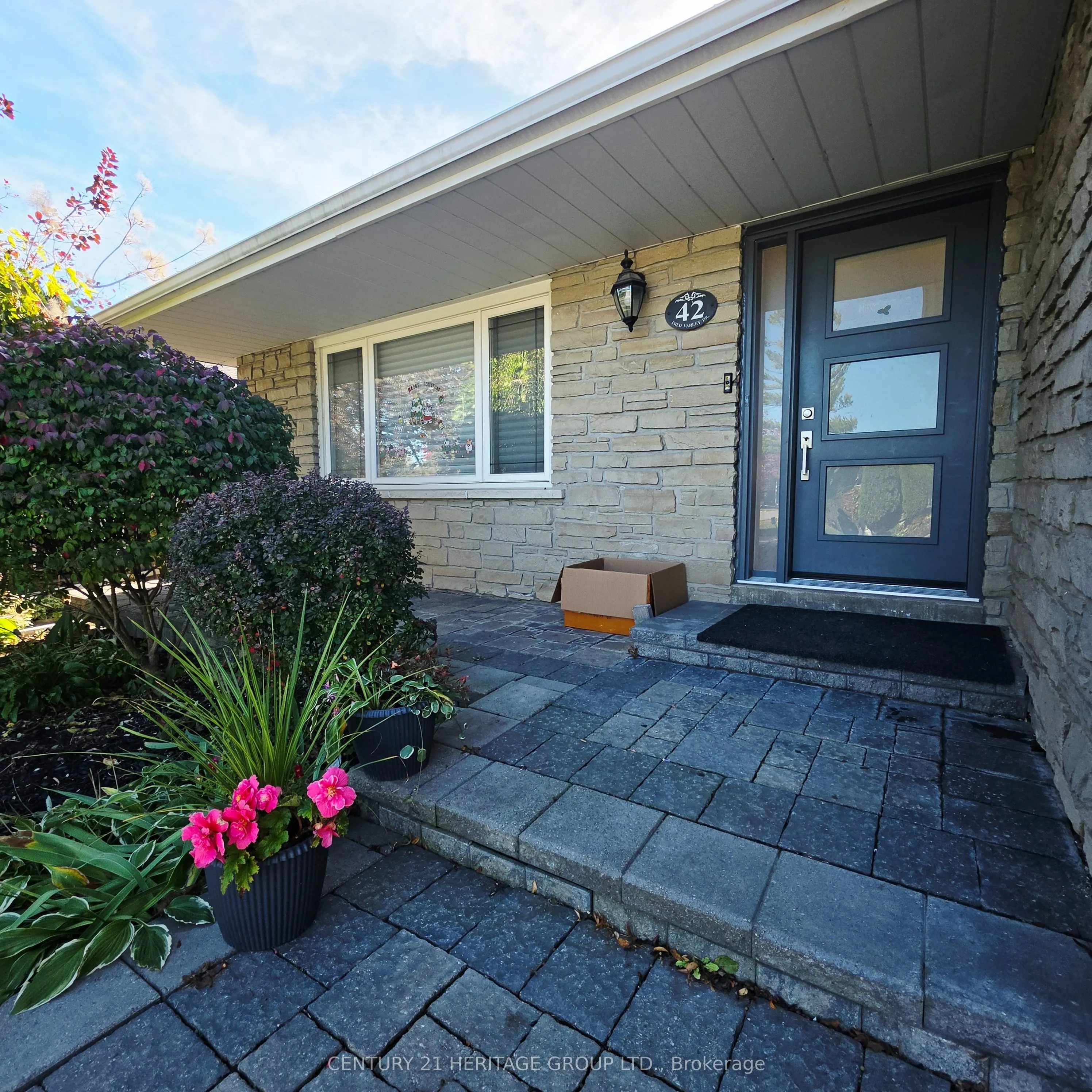 42 Fred Valley Drive