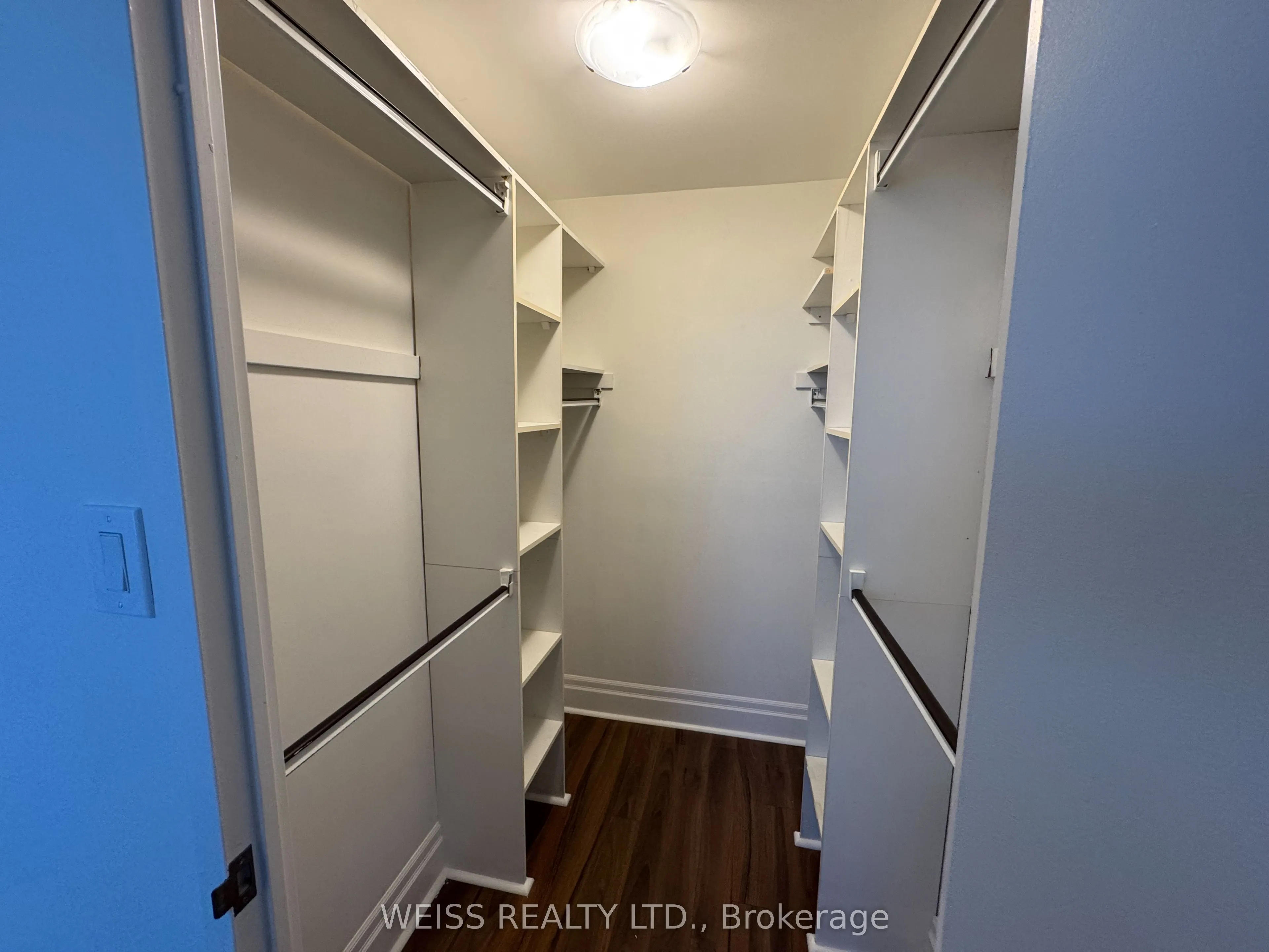7460 Bathurst Street #904
