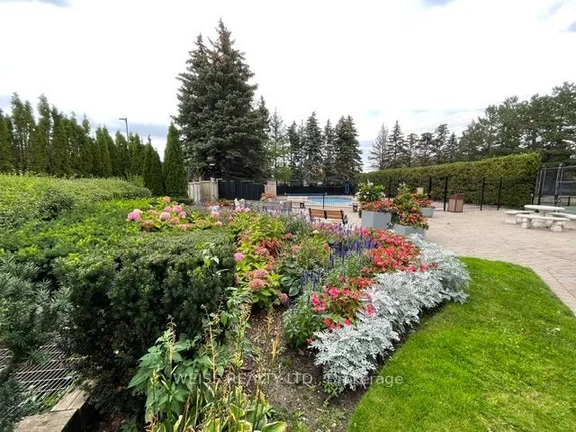 7460 Bathurst Street #904