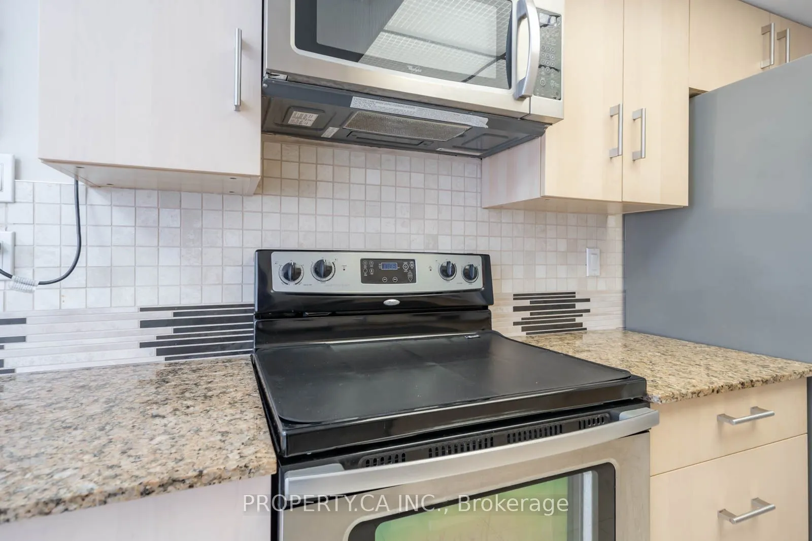 7460 Bathurst Street #605
