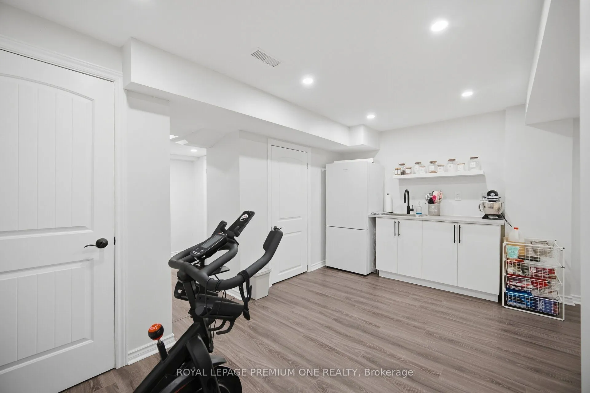 169 Venice Gate Drive