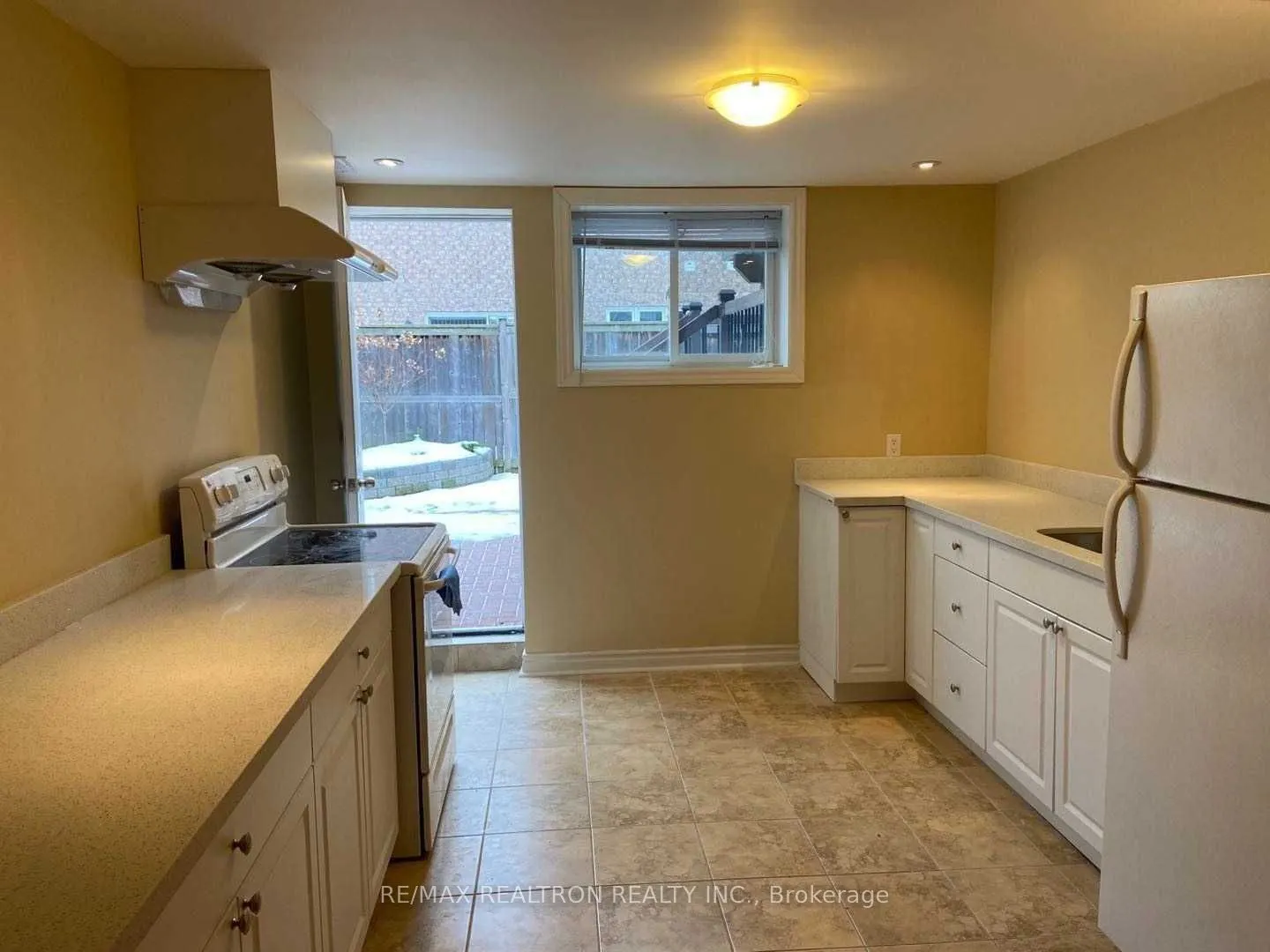 284 Williamson Road #Lower