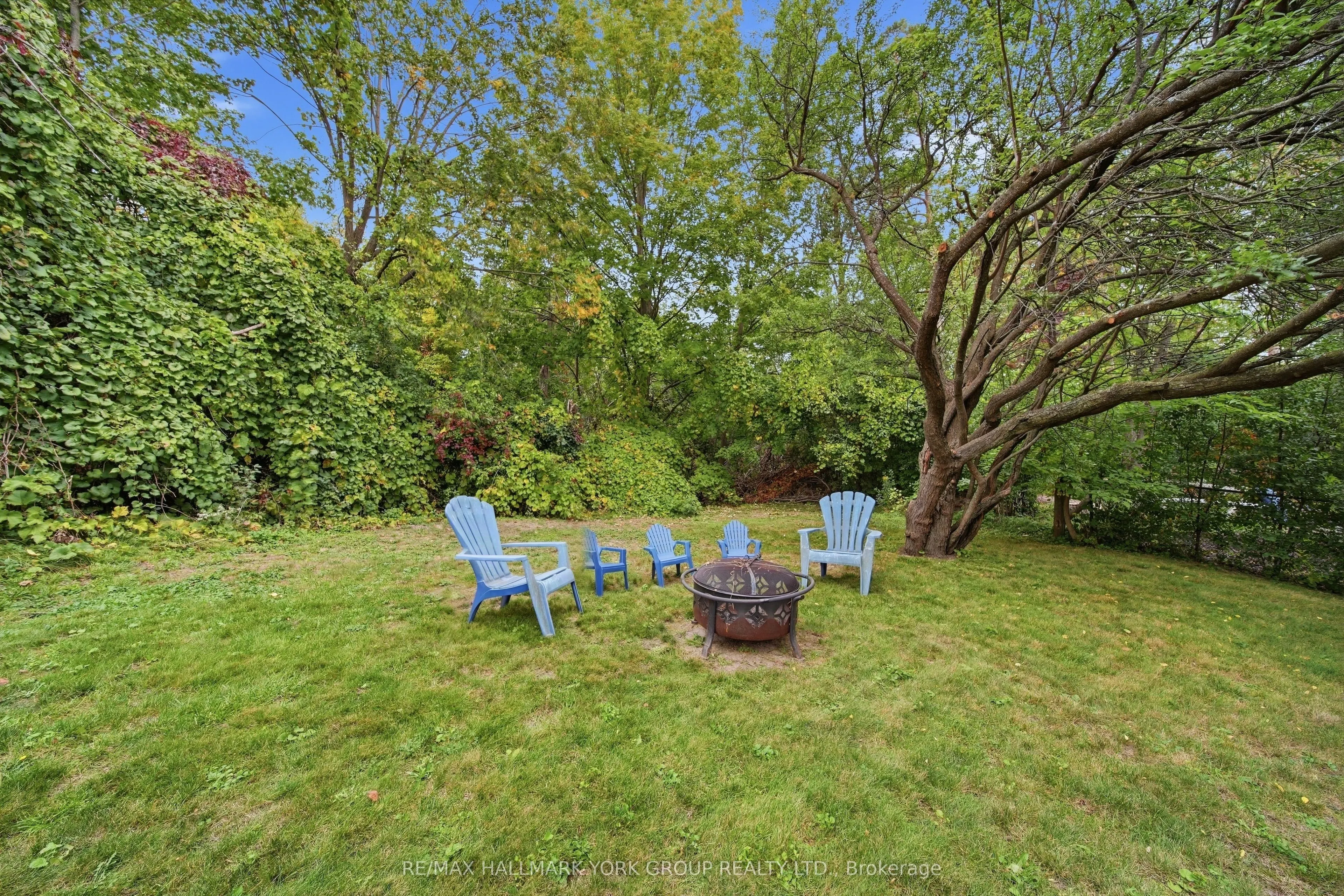 38 Lanewood Drive