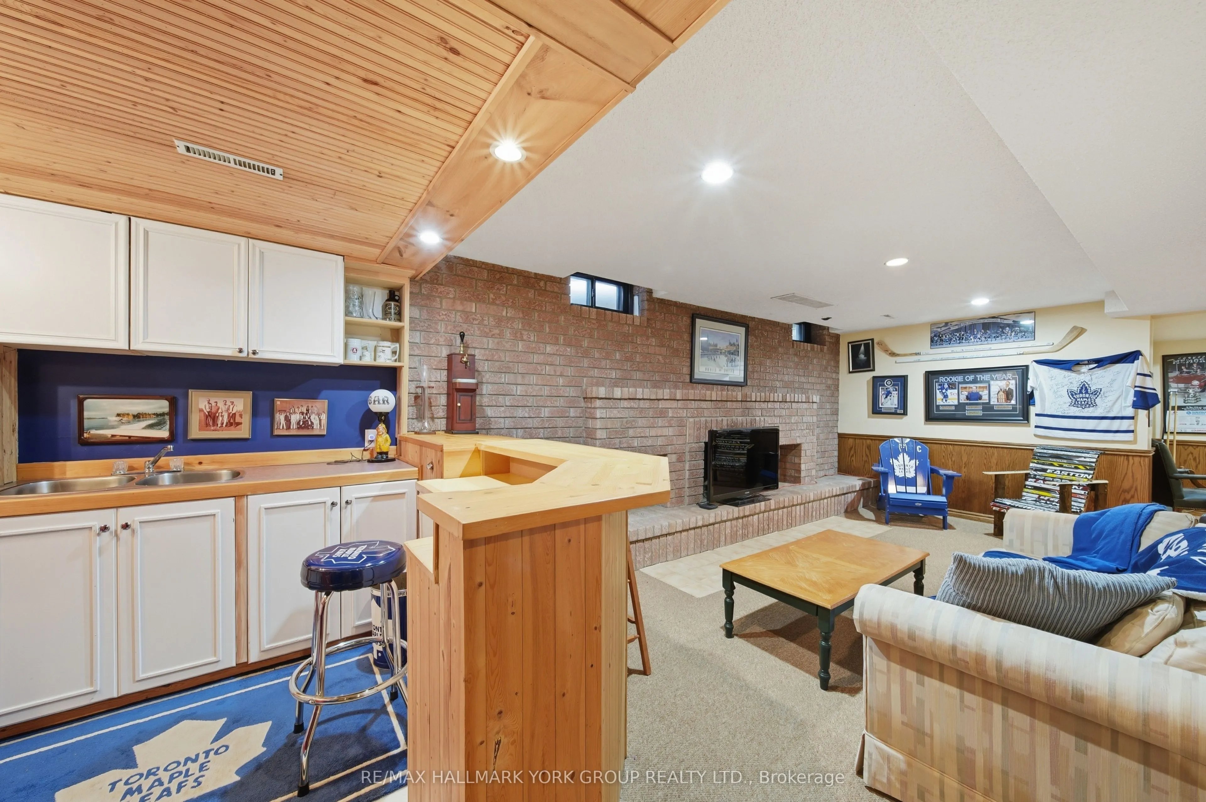 38 Lanewood Drive