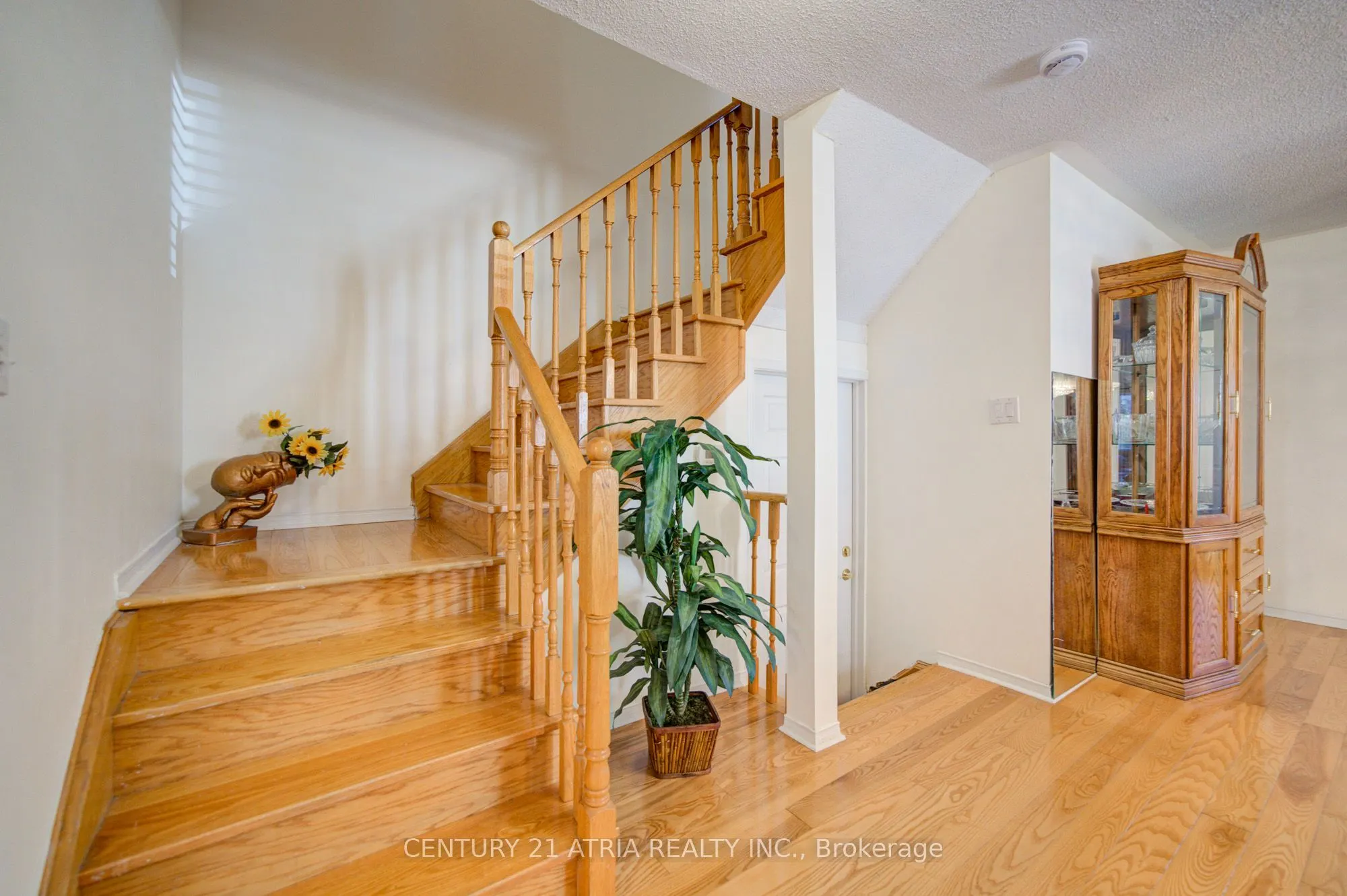 51 Kalmar Crescent