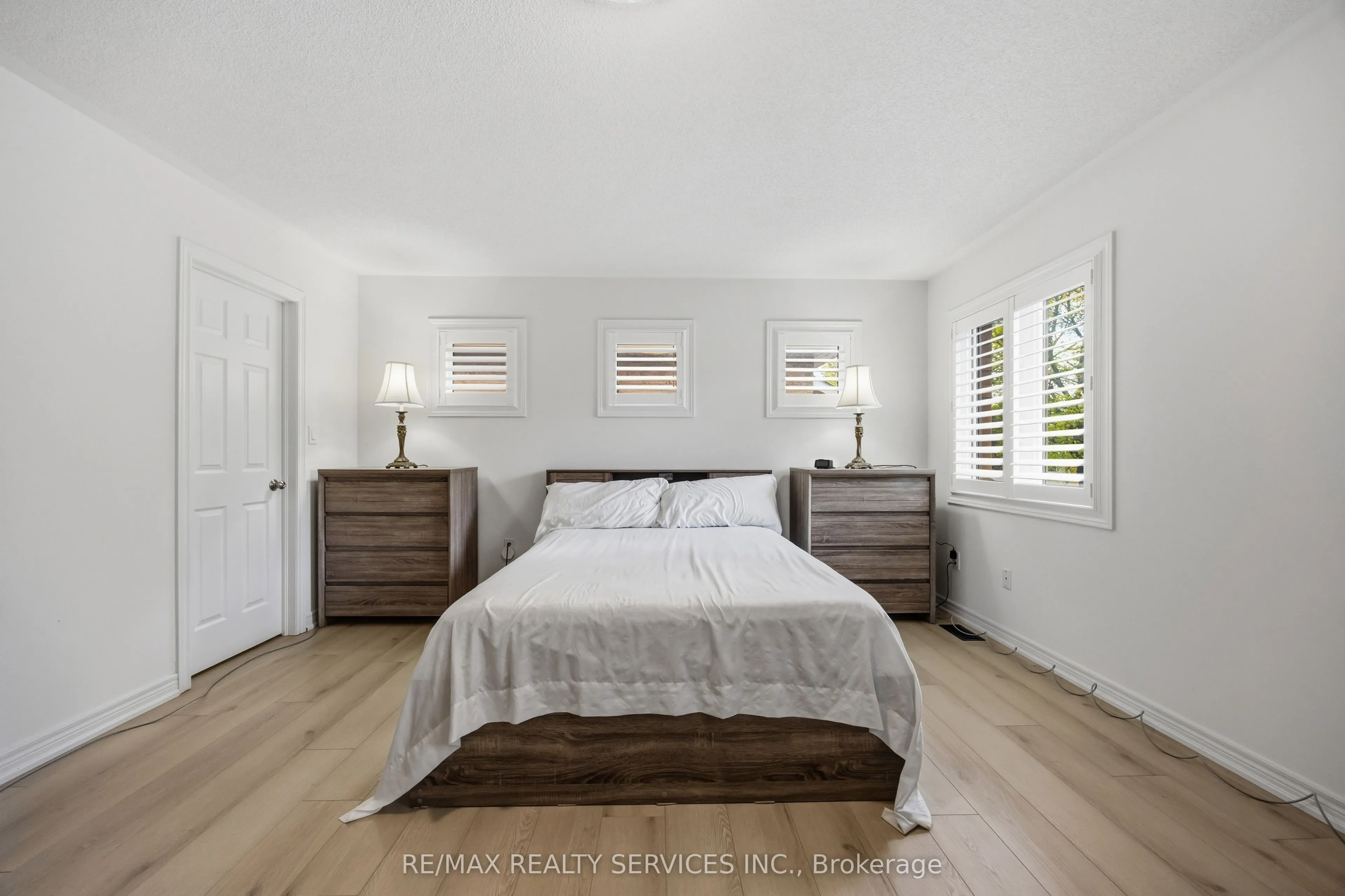 104 Sharpe Crescent