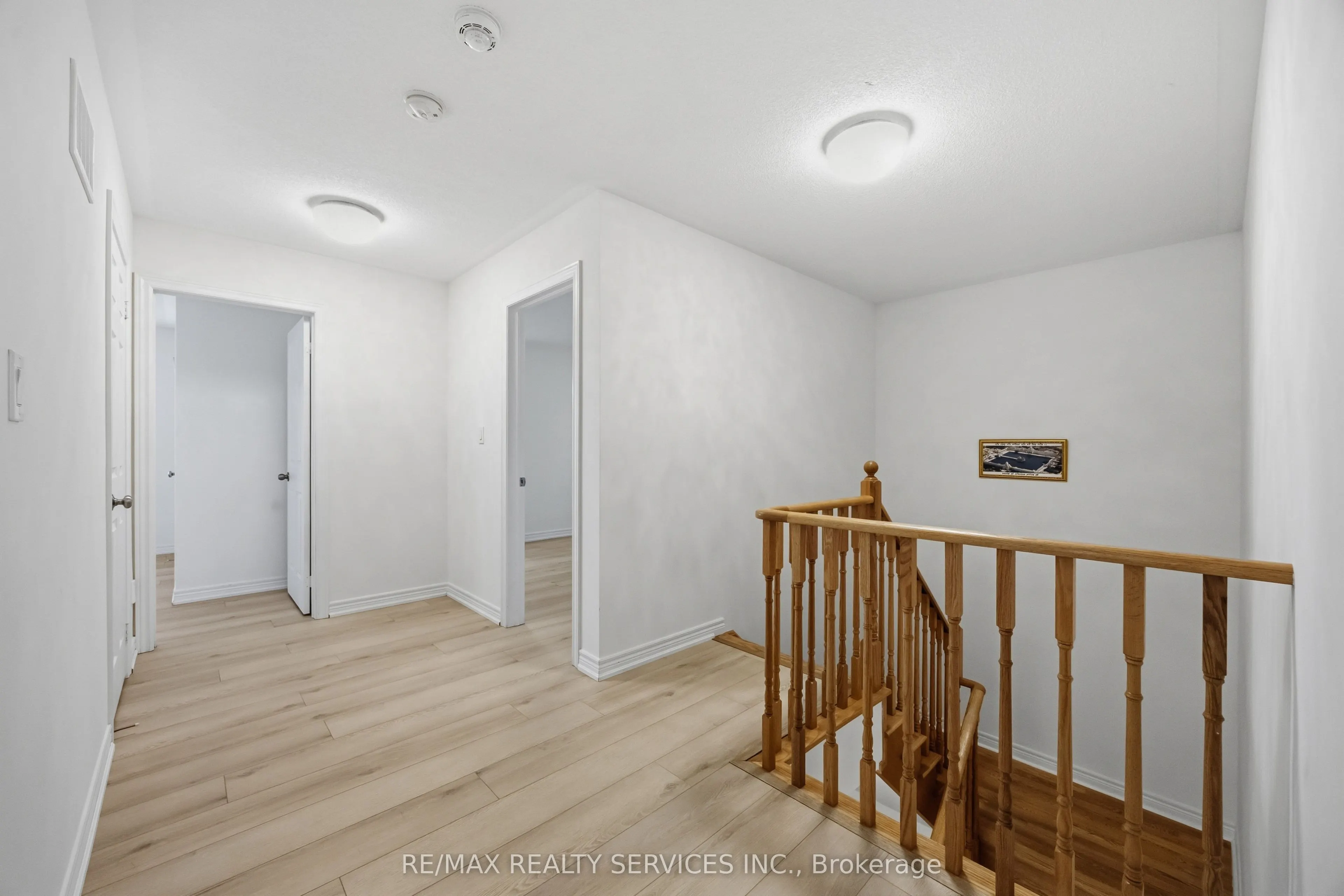 104 Sharpe Crescent
