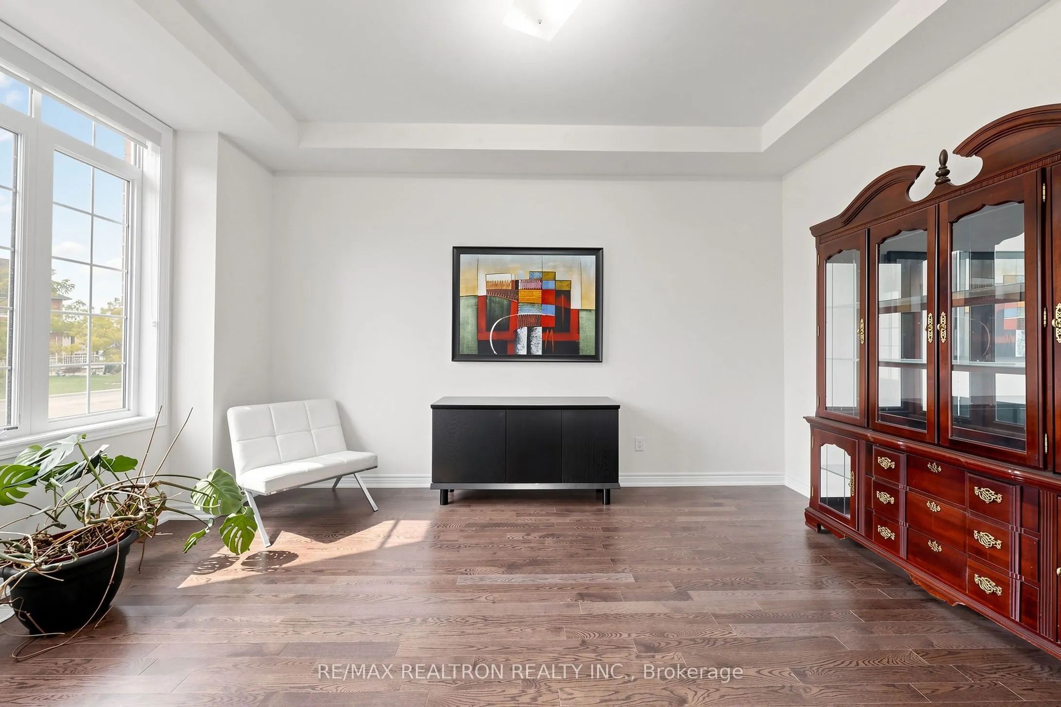 1003 Green Street