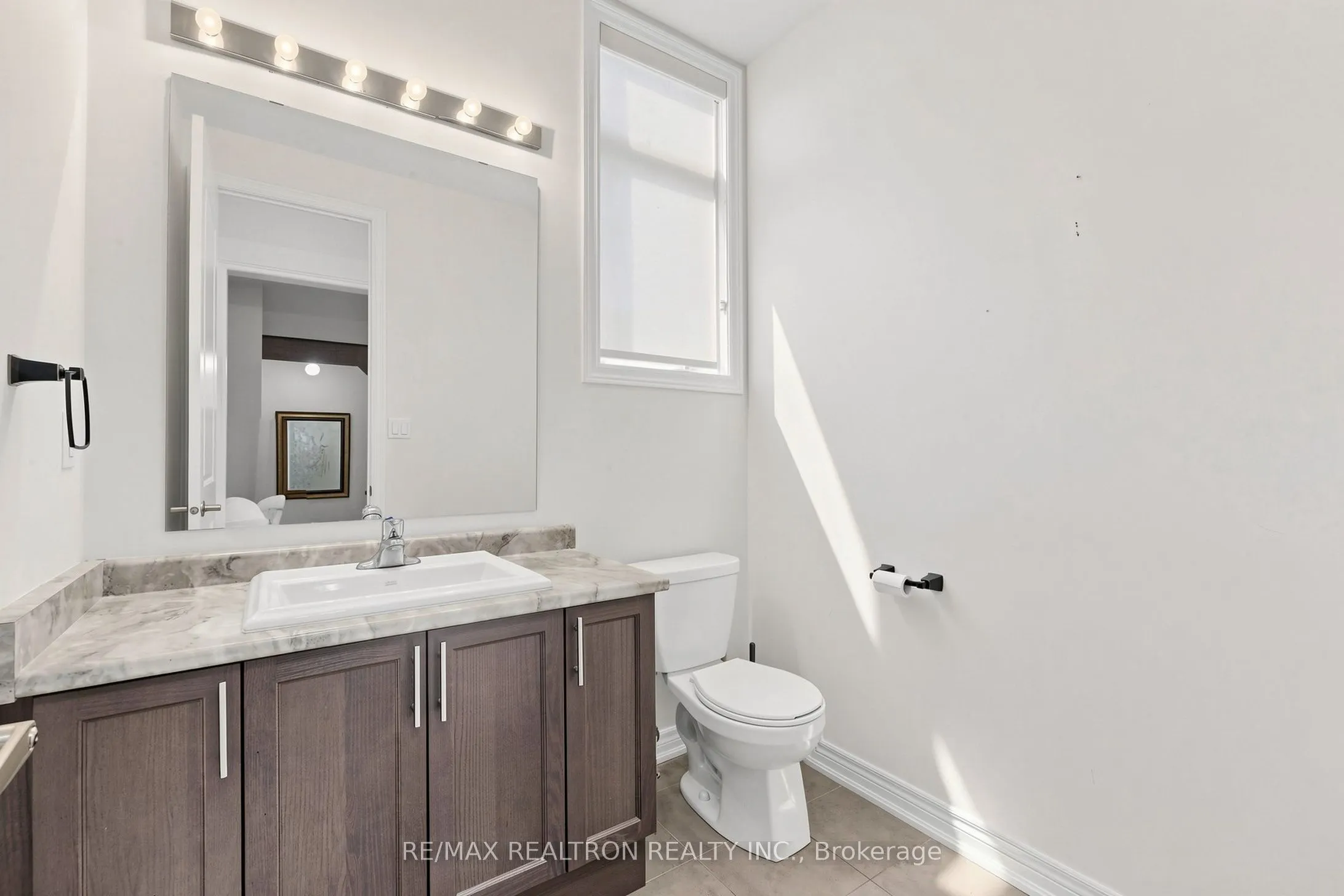 1003 Green Street