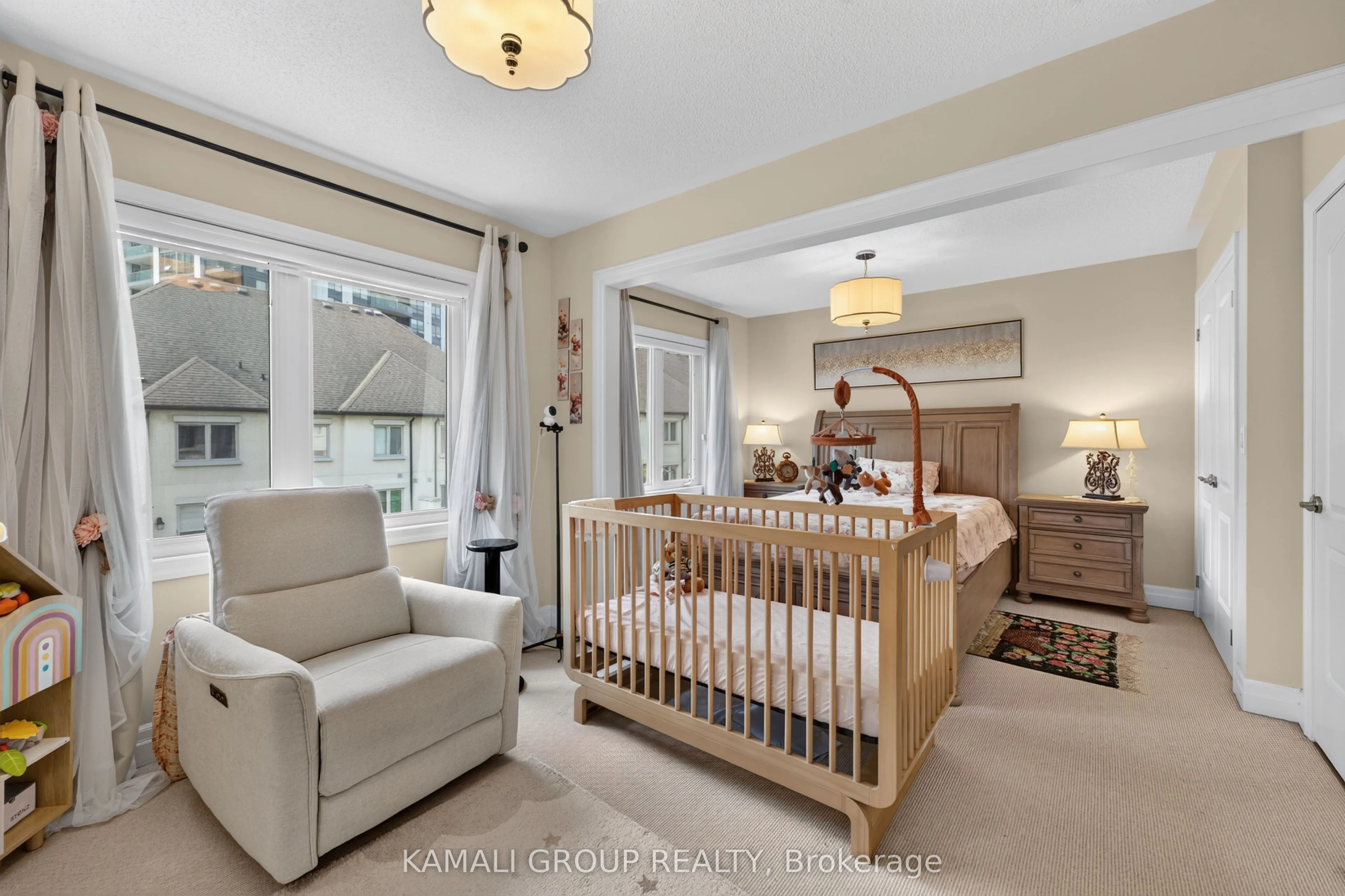 39 Beverley Glen Boulevard #46