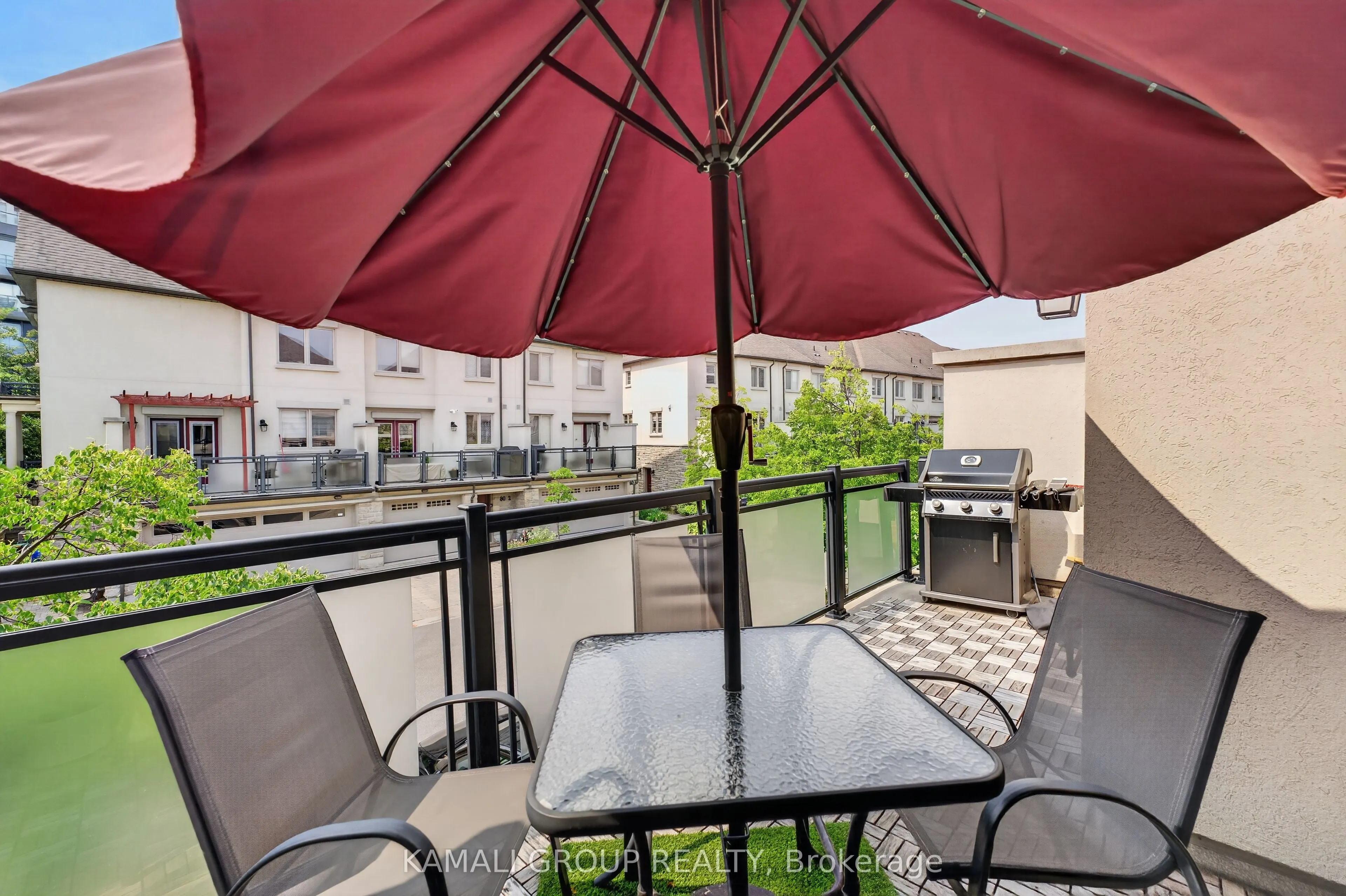 39 Beverley Glen Boulevard #46