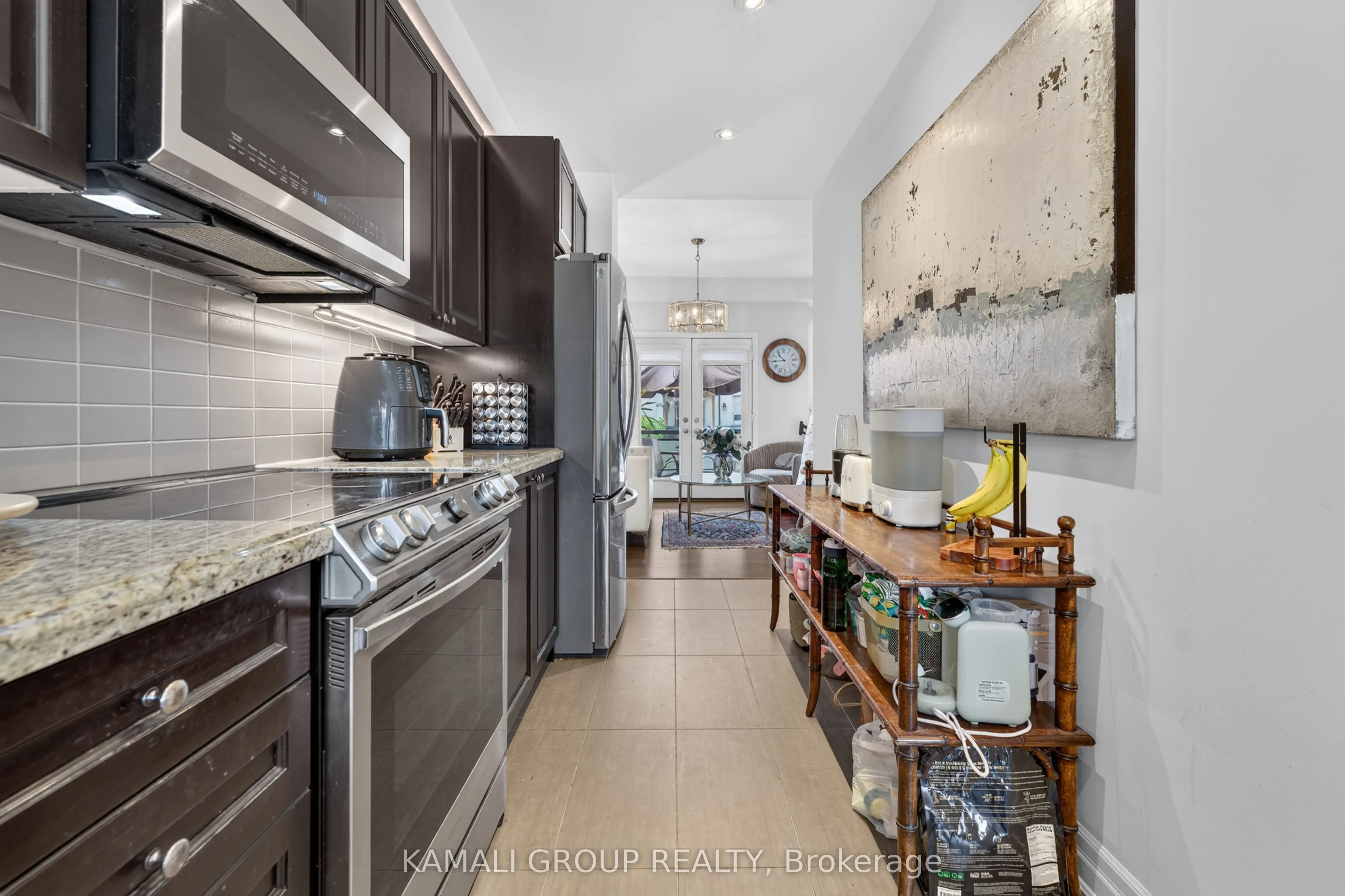 39 Beverley Glen Boulevard #46
