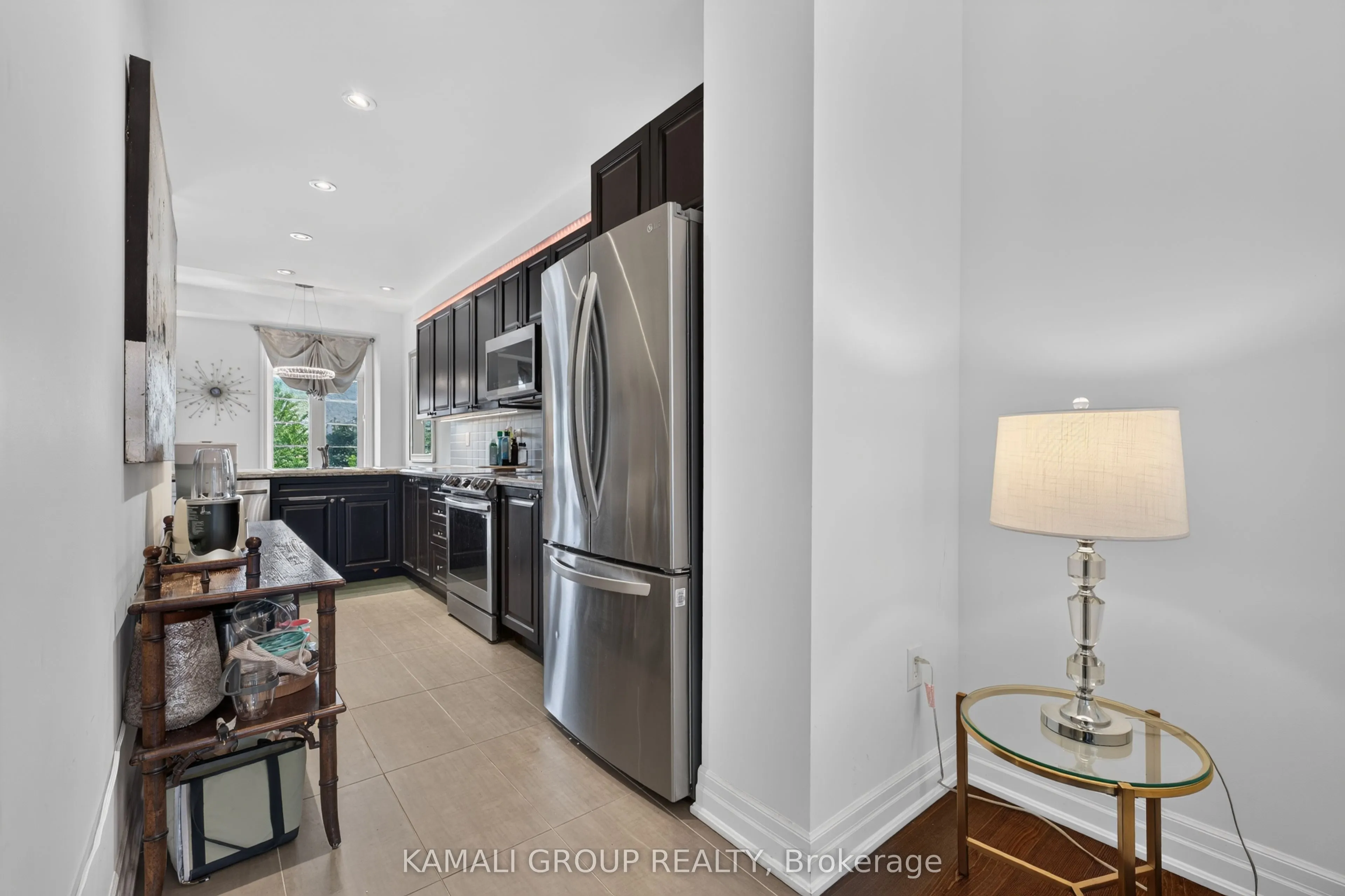 39 Beverley Glen Boulevard #46