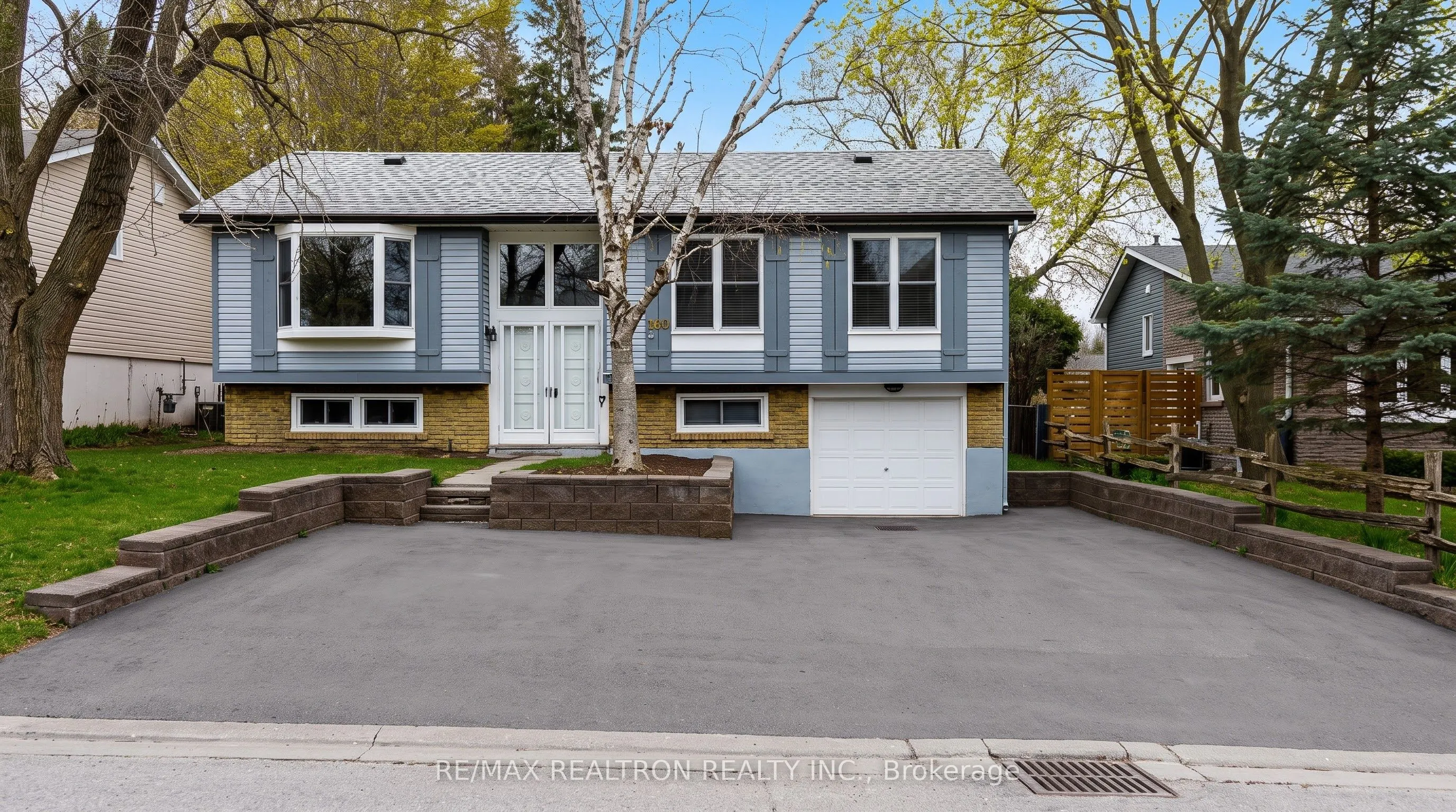 868 Magnolia Avenue