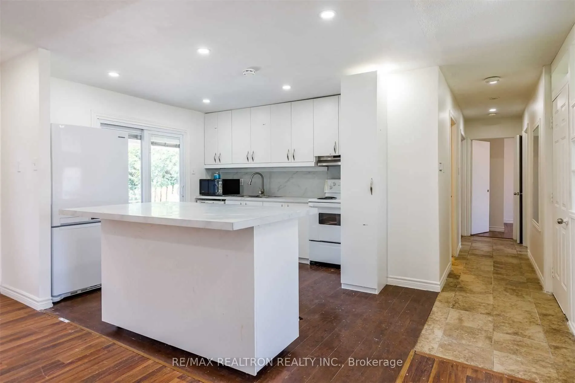 868 Magnolia Avenue